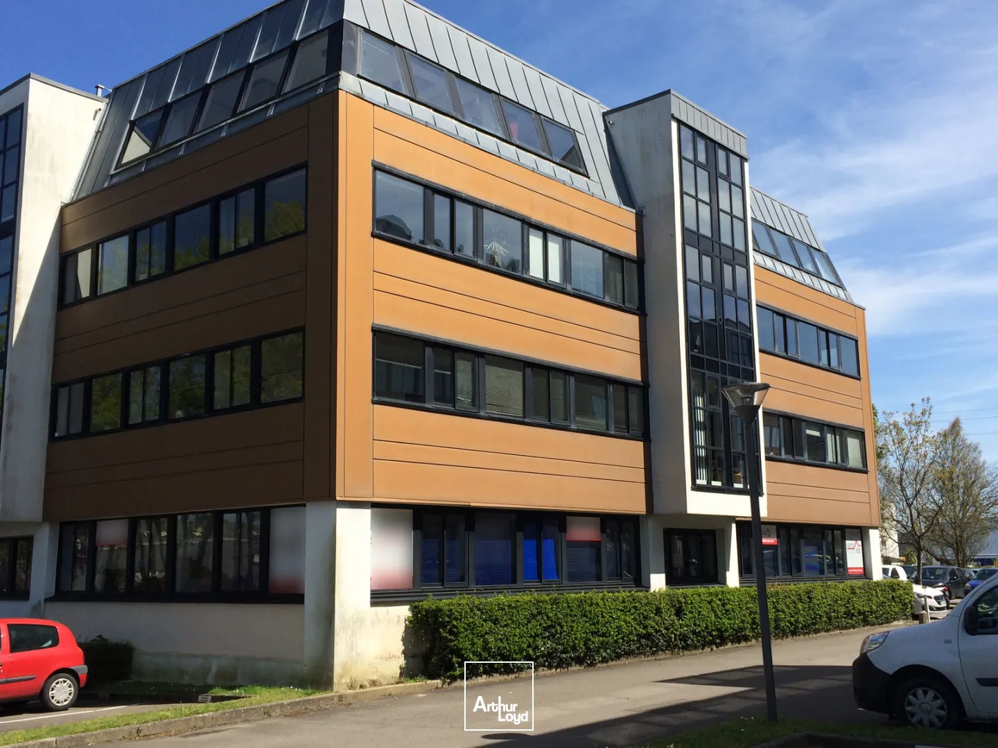 BUREAUX À LOUER-89 M²-FORUM D'ORVAULT