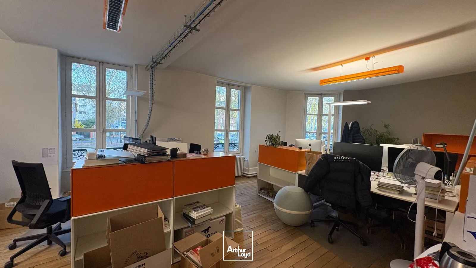 Bureaux de caractère A VENDRE - Proche quartier Saint-Euverte / Théâtre d'Orléans