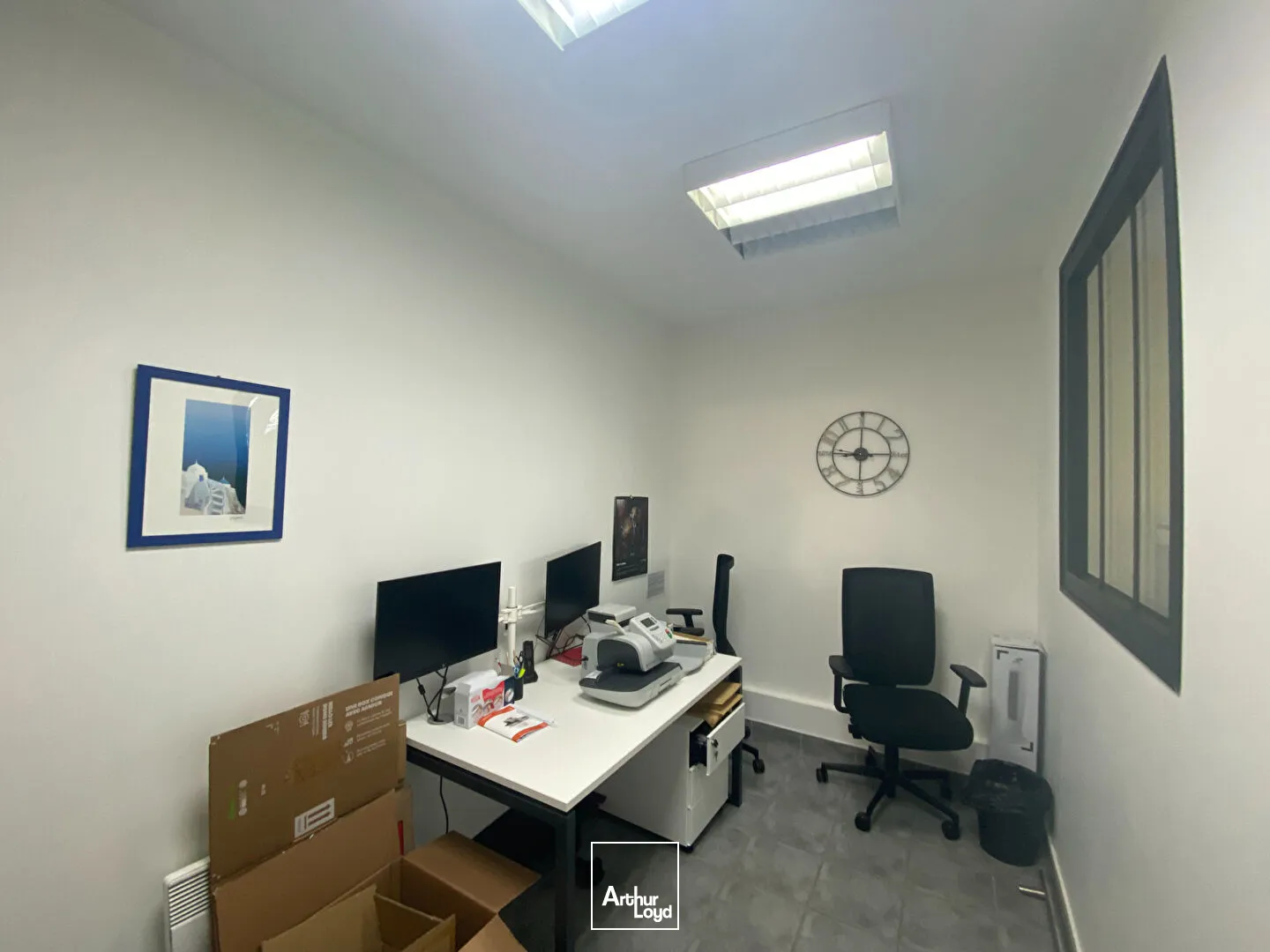 A LOUER, Local professionnel 47 m2 environ - secteur Hôpital