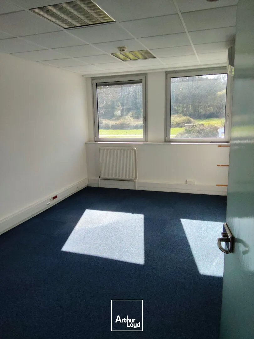 À LOUER - IMMEUBLE DE BUREAUX & ACTIVITÉ - 680 m²