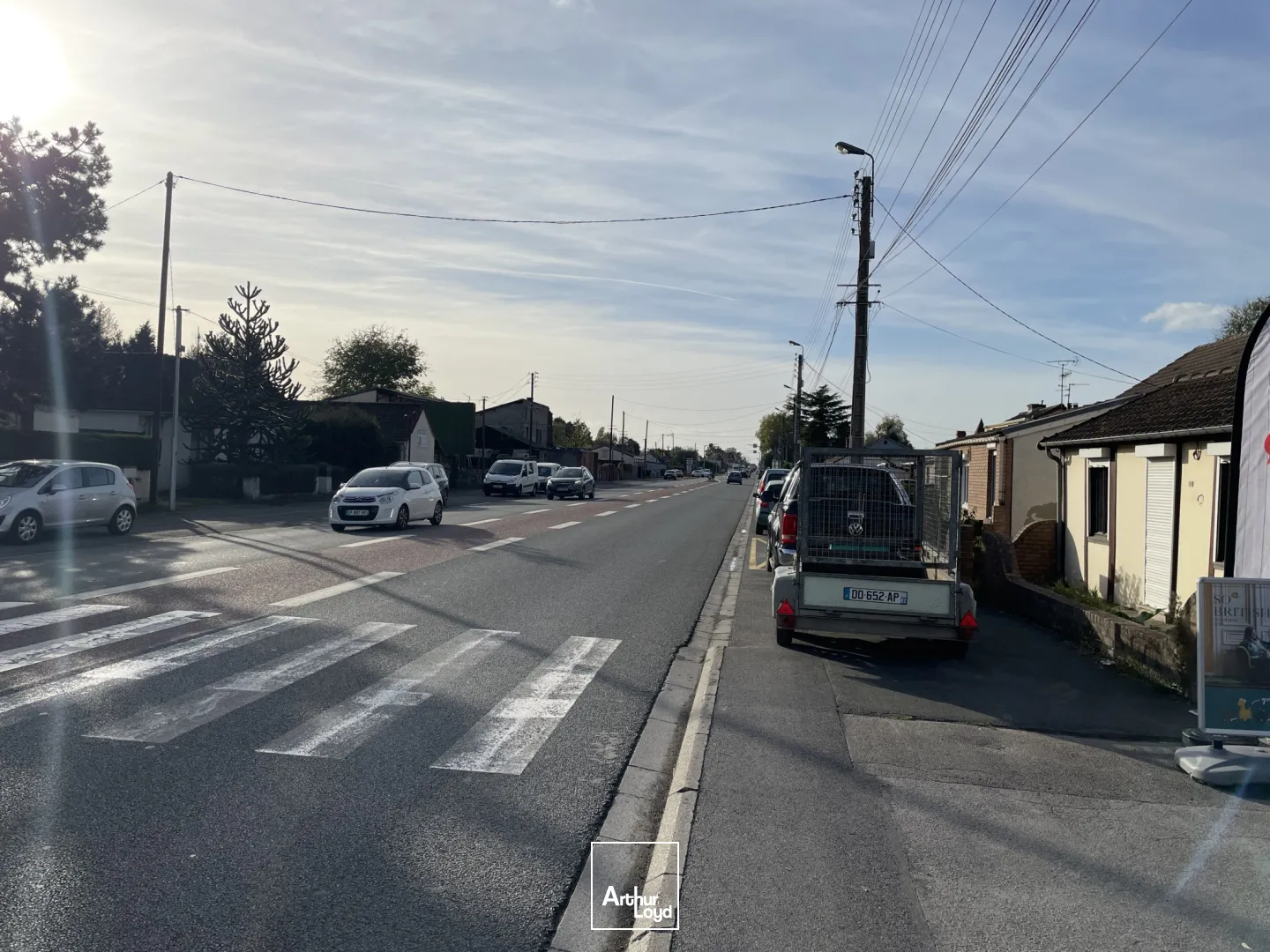 A LOUER 580m2 divisible -Local commercial AUCHY LES MINES ,axe Lille Béthune