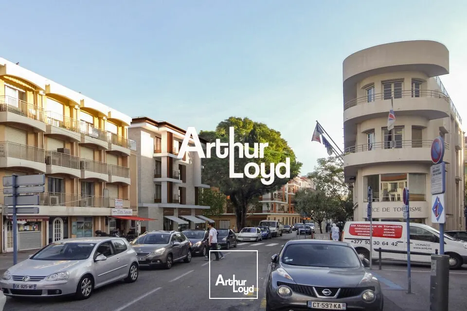 BUREAUX NEUFS A VENDRE 2299 M² DIVISBLES DÈS 234 M² - CAGNES SUR MER DANS IMMEUBLE ERP