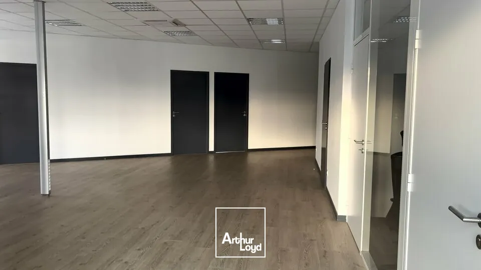 Bureaux - Location - NIORT - 79000 - 146-146 - 7577148