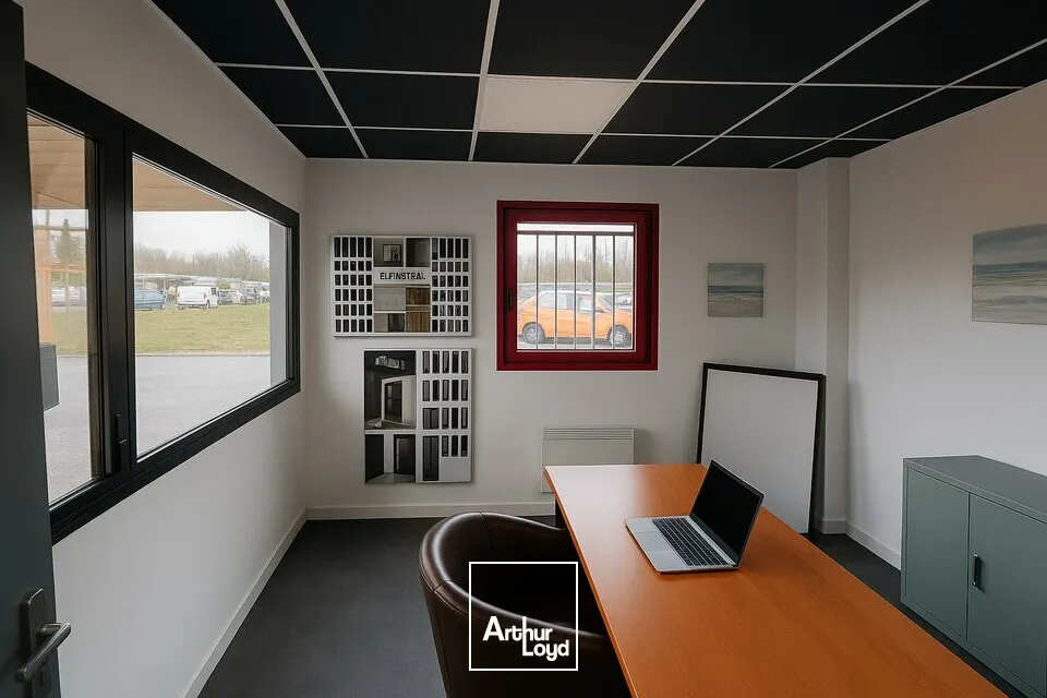 À LOUER  LOCAL D'ACTIVITÉ  ZONE MENDÈS FRANCE