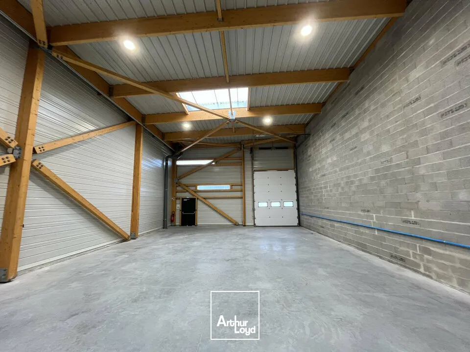 À LOUER - LE HAVRE PLATEAU NORD - CELLULE NEUVE ENVIRON 200 m2 