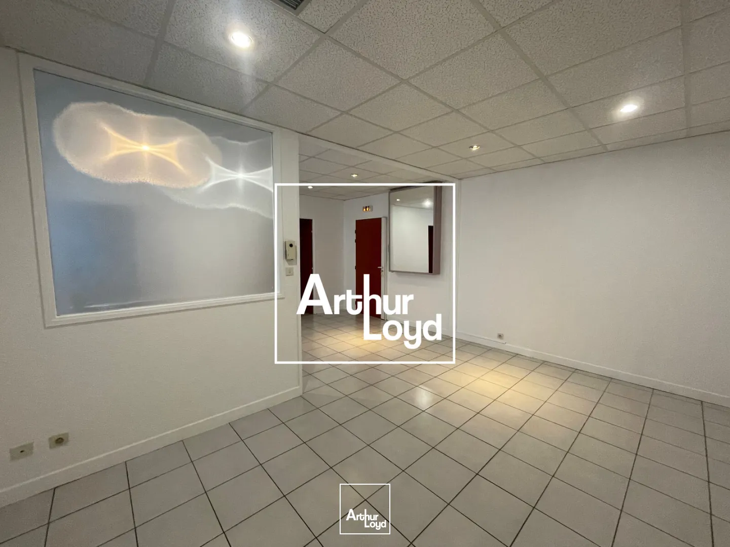 Bureaux - Vente - NIMES - 30900 - 70-70 - 7577778