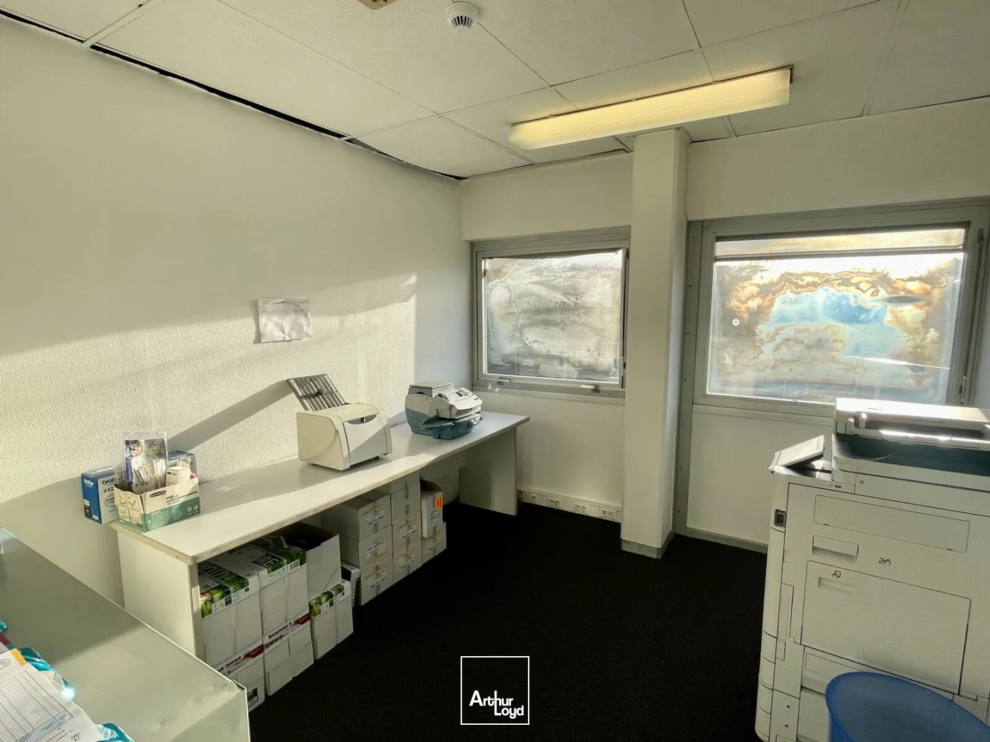 Locaux d'activité à vendre à PETIT COURONNE 76650