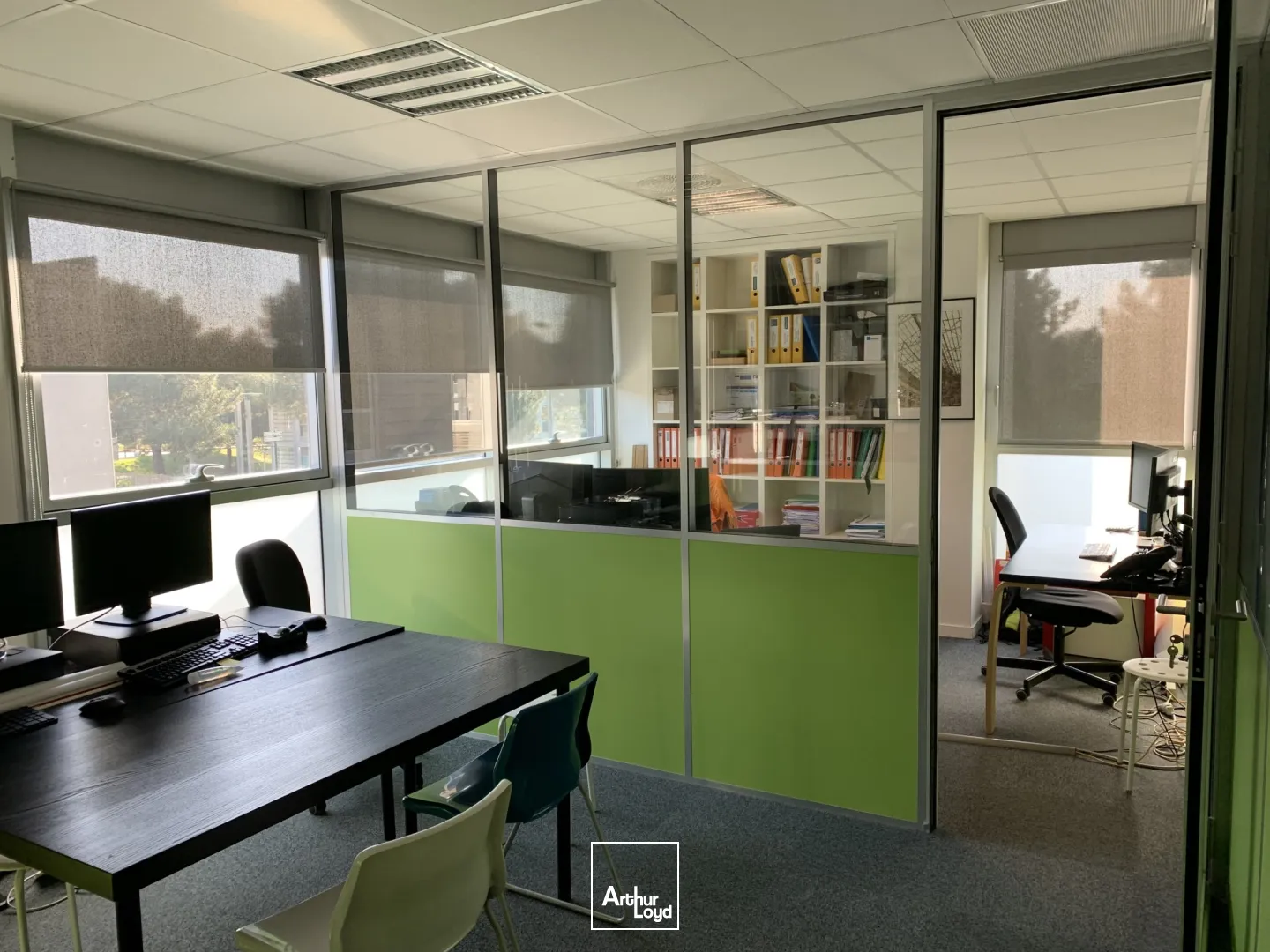 BUREAUX A VENDRE - EUROPARC - CHANTRERIE - 115 M² - PMR