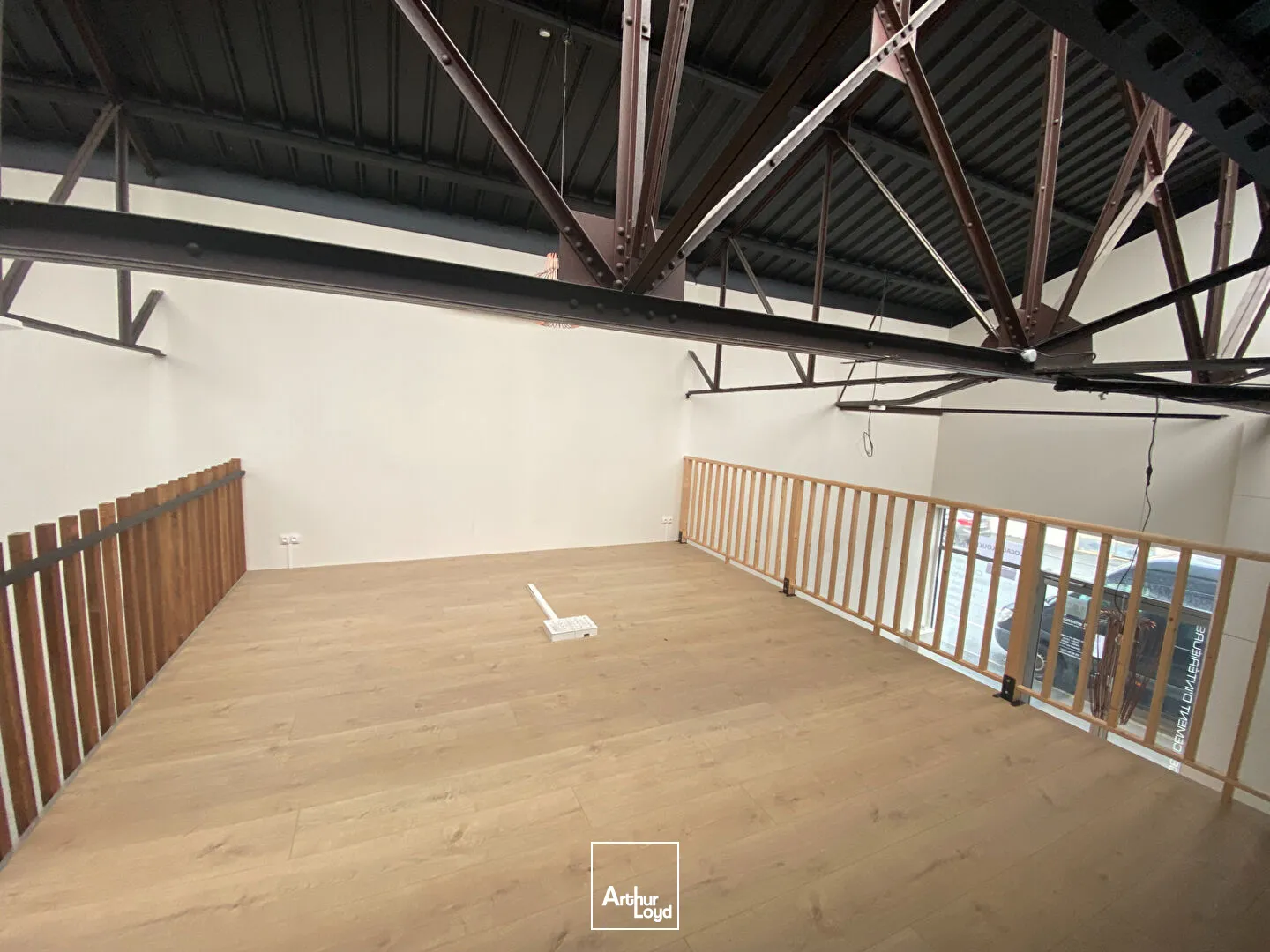 Locaux commerciaux - Location - LA ROCHELLE - 17000 - 160-160 - 7577950