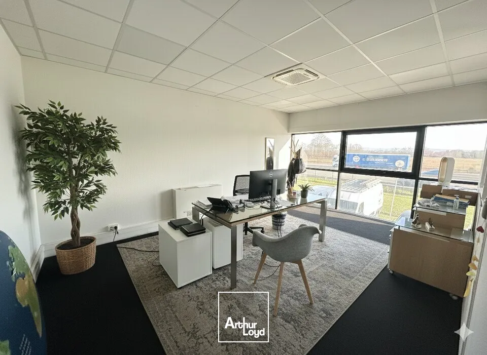 BUREAUX à LOUER de 385 m²
