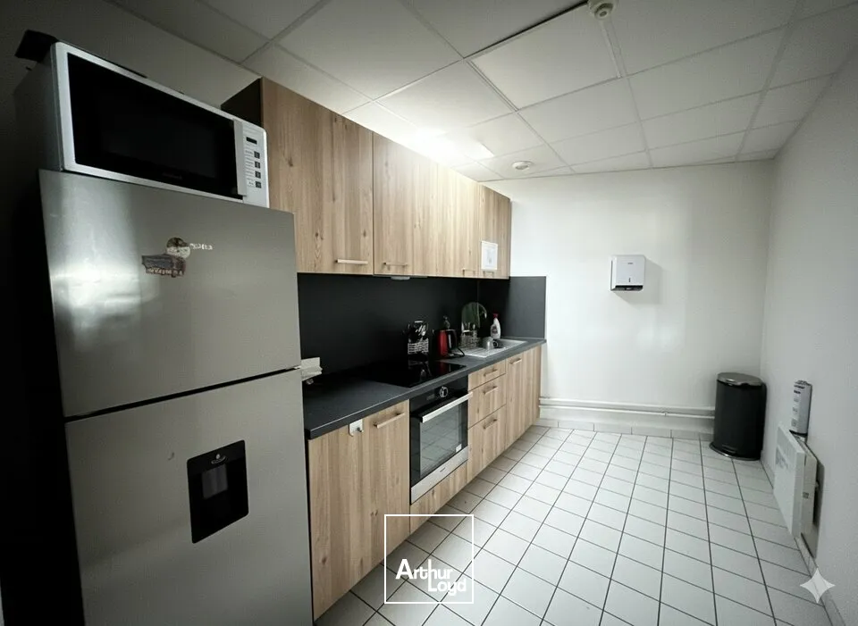 BUREAUX à LOUER de 385 m²