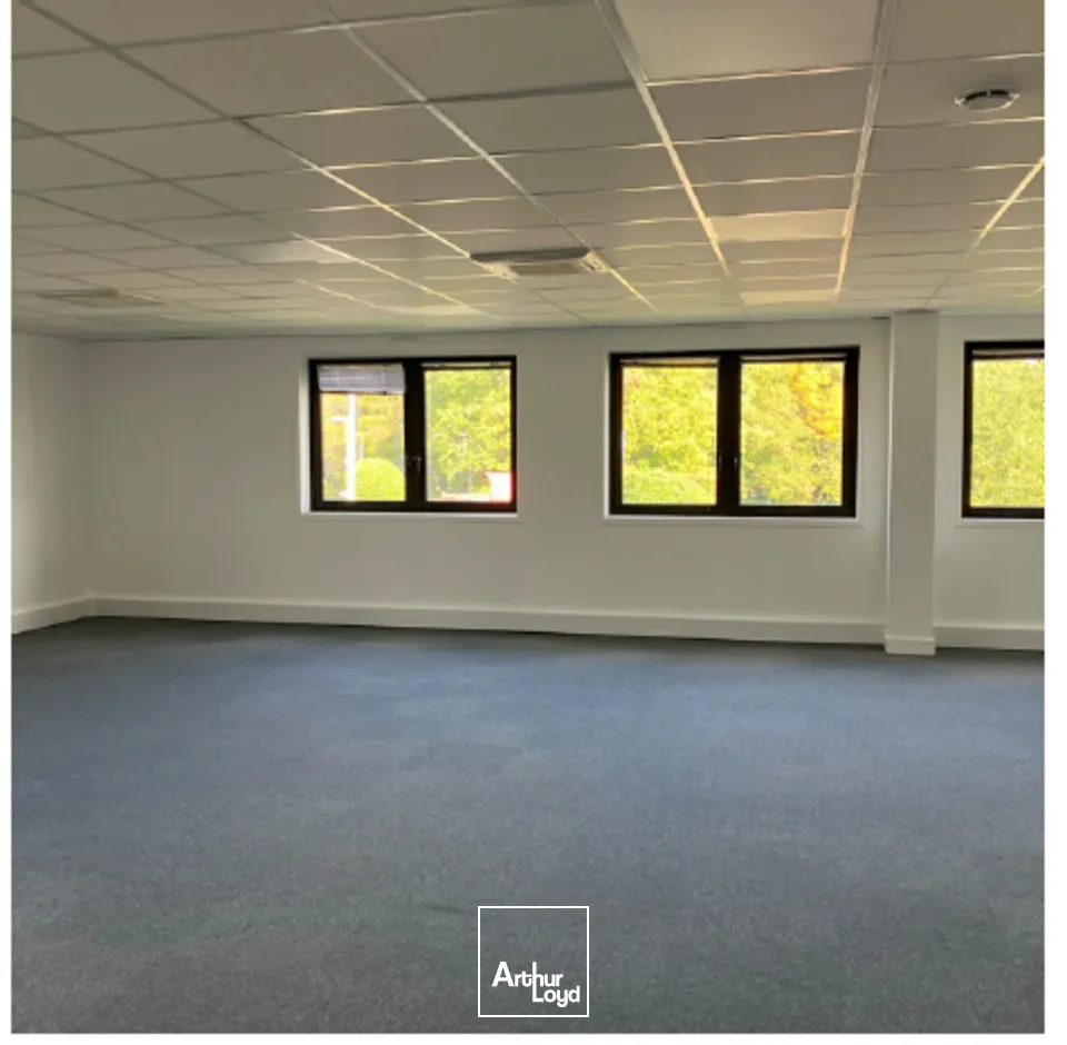 PARC CAP VERT- BUREAUX A LOUER 