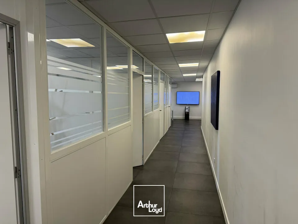TOURS HYPER CENTRE BUREAUX A VENDRE 130 M² 