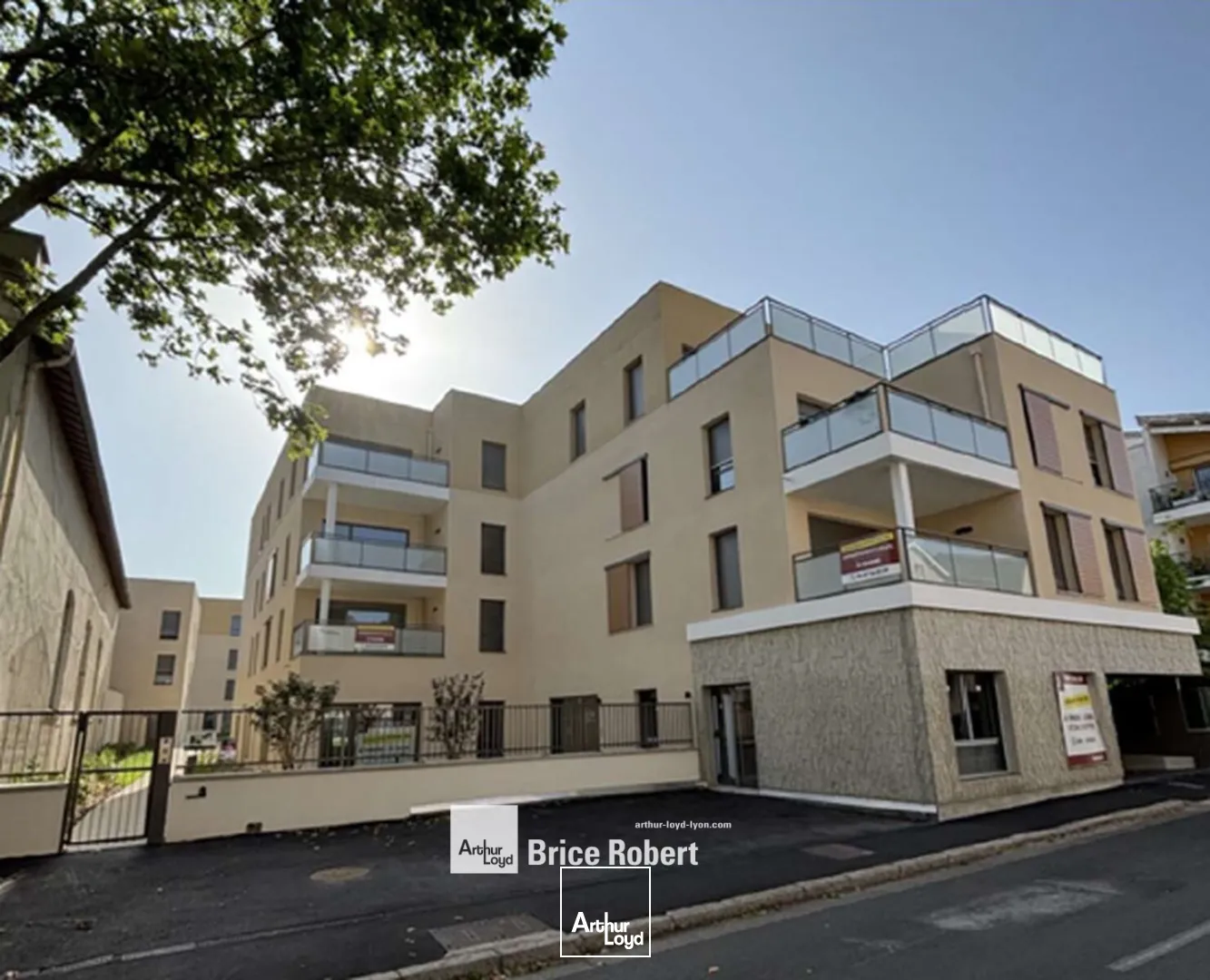 A vendre - Local commercial - Craponne