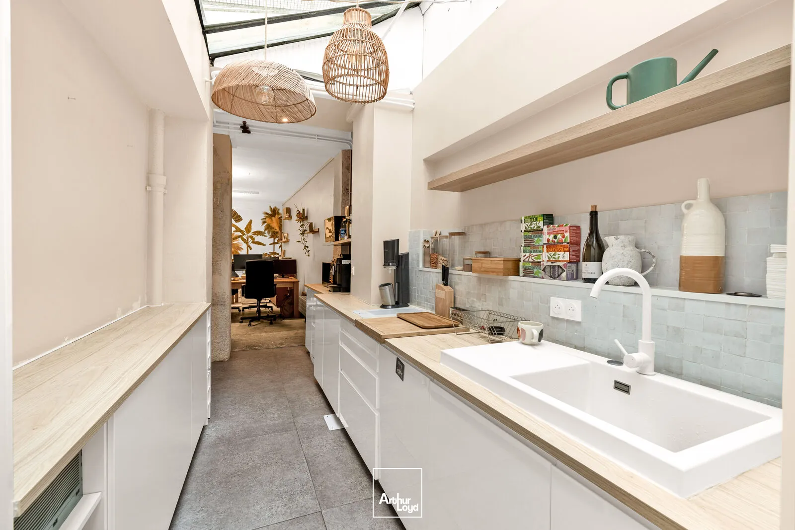 Bureaux A Louer - Sora Charles V