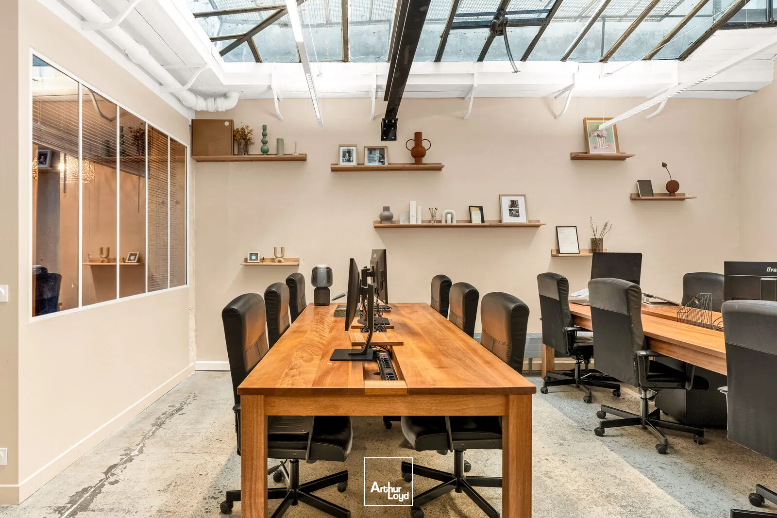 Bureaux A Louer - Sora Charles V