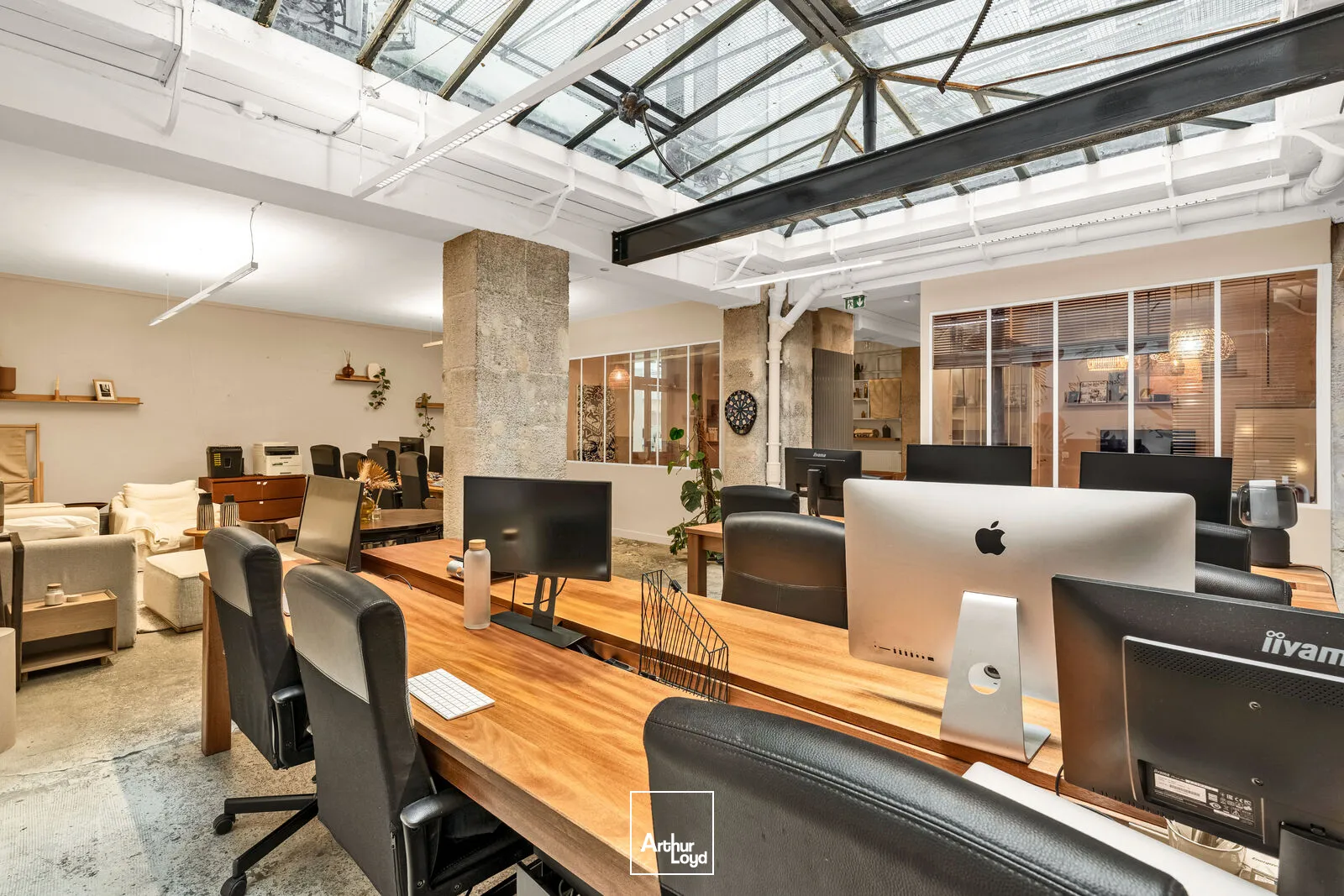 Bureaux A Louer - Sora Charles V