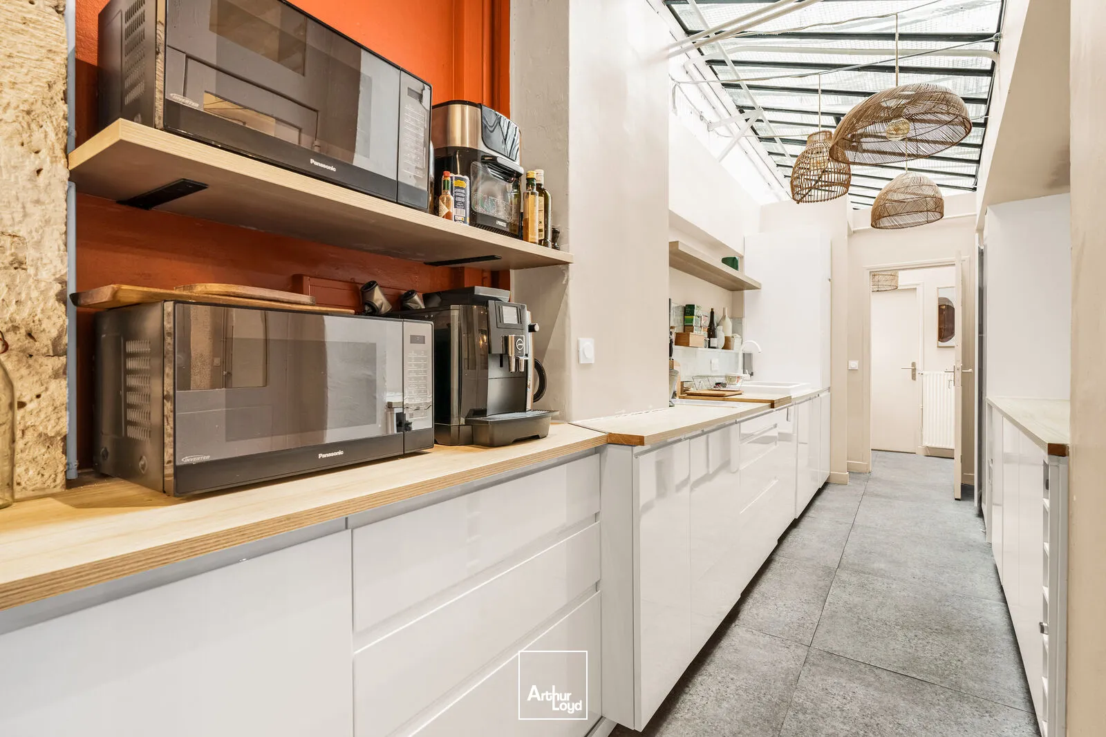 Bureaux A Louer - Sora Charles V