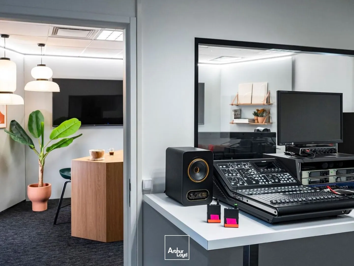 Poste de Travail disponible - Wellio Gare de Lyon