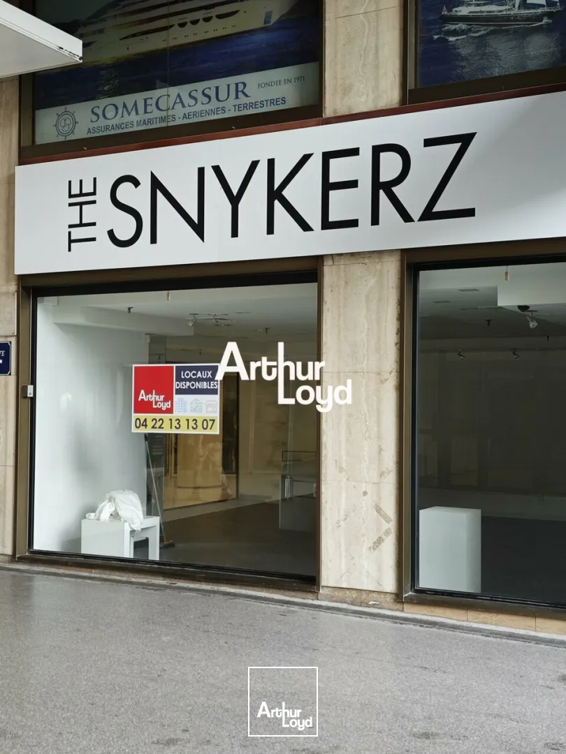 LOCAL COMMERCIAL ERP A LOUER DE 75 M² A CANNES