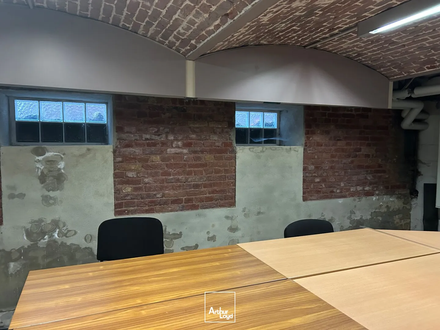 Immeuble de bureaux indépendant à vendre - Visibilité, accessibilité et stationnement aux portes de Lille