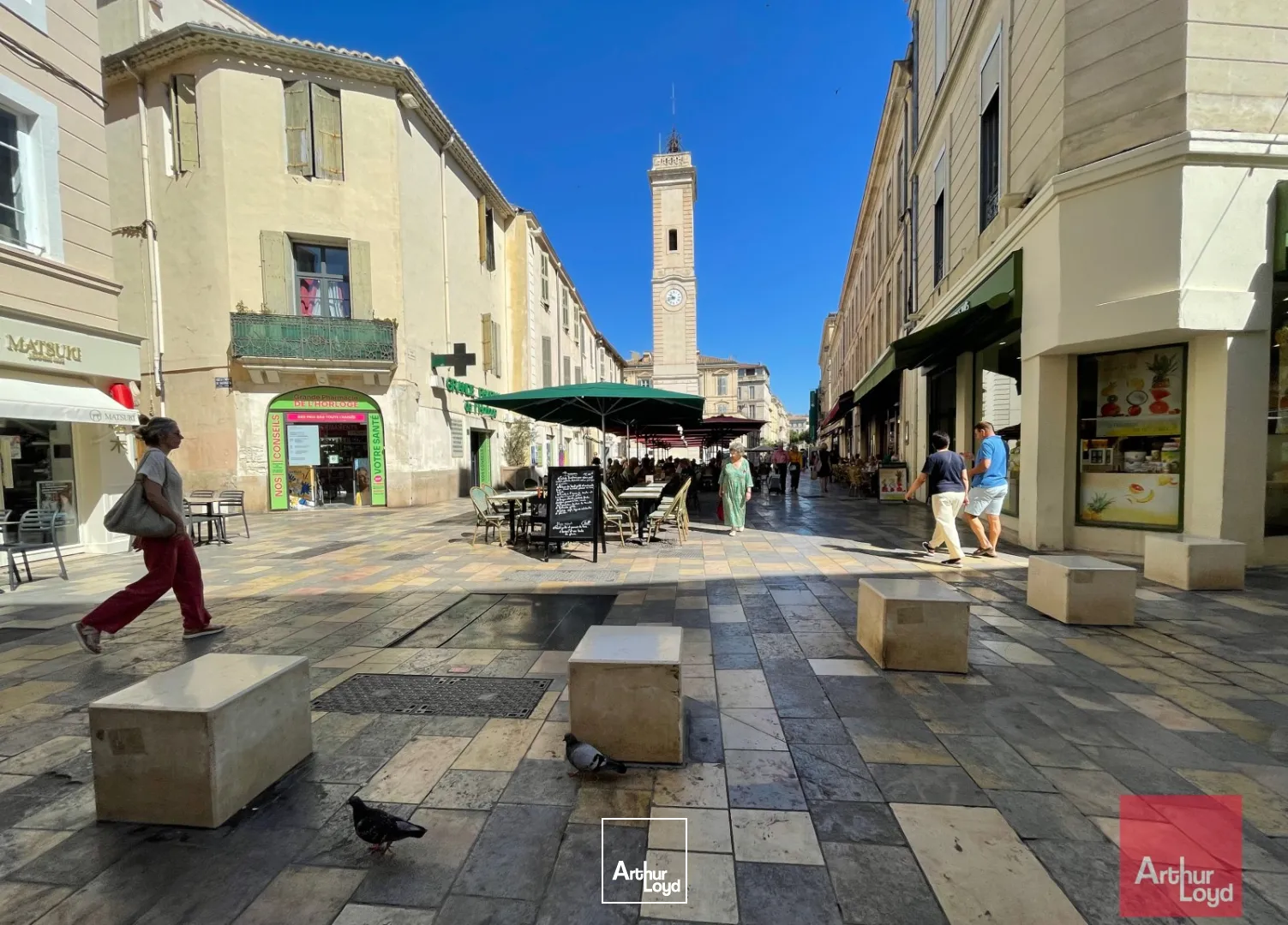 Local Commercial Nîmes Centre, à céder, emplacement N°1 pour votre enseigne