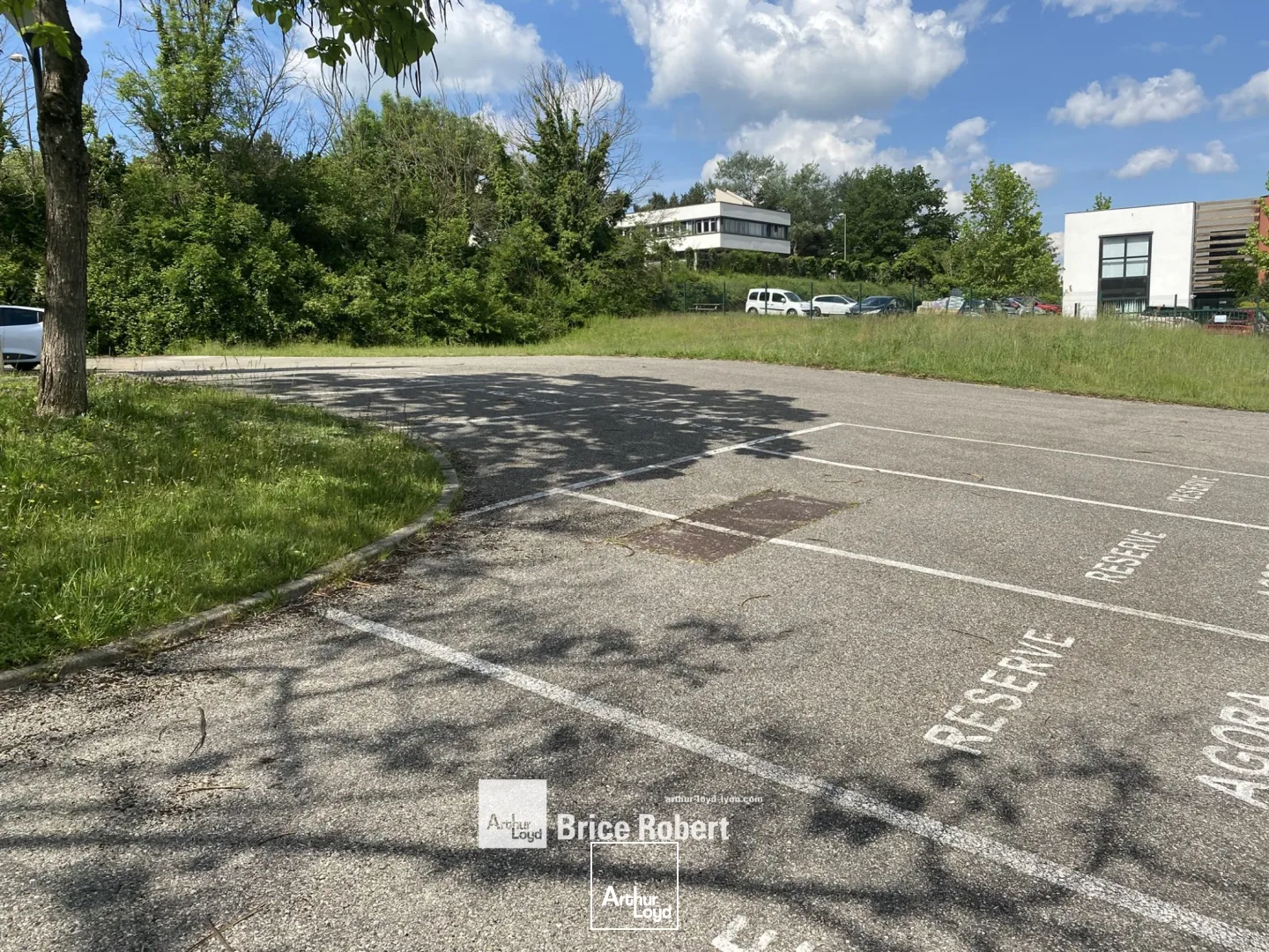 Bureaux - Vente - L'ISLE D'ABEAU - 38080 - 676-1394 - 7581973