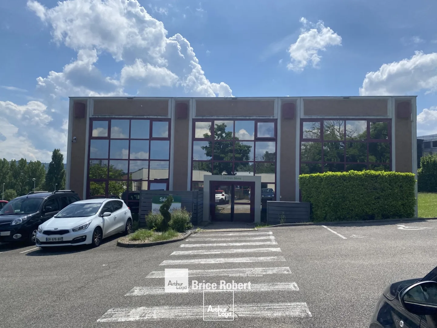 Bureaux - Vente - L'ISLE D'ABEAU - 38080 - 676-1394 - 7581966