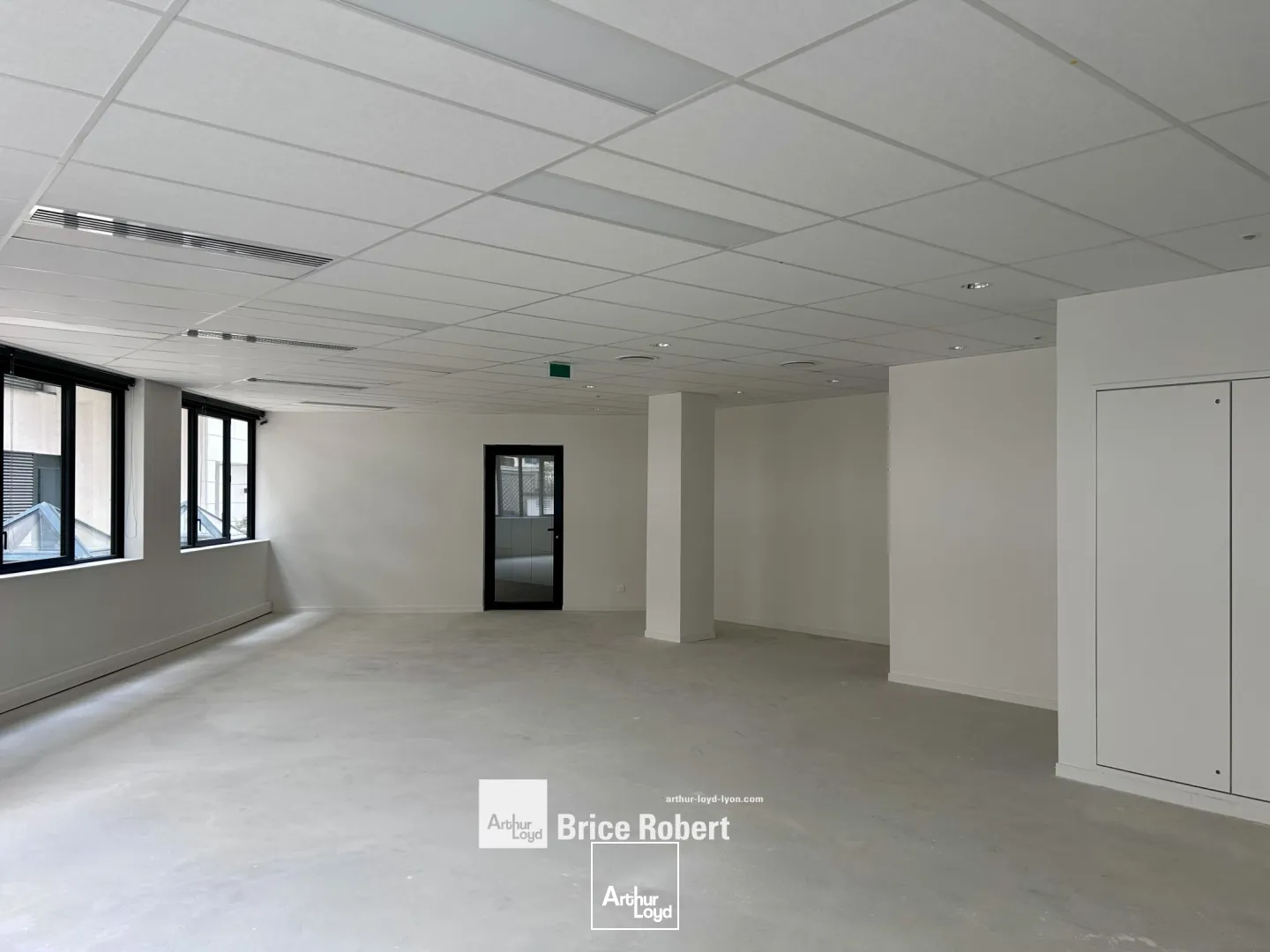 A vendre - LE BRIDGE - Bureaux bénéficiant de loggias, terrasses et/ou balcons - Tassin la demi-lune