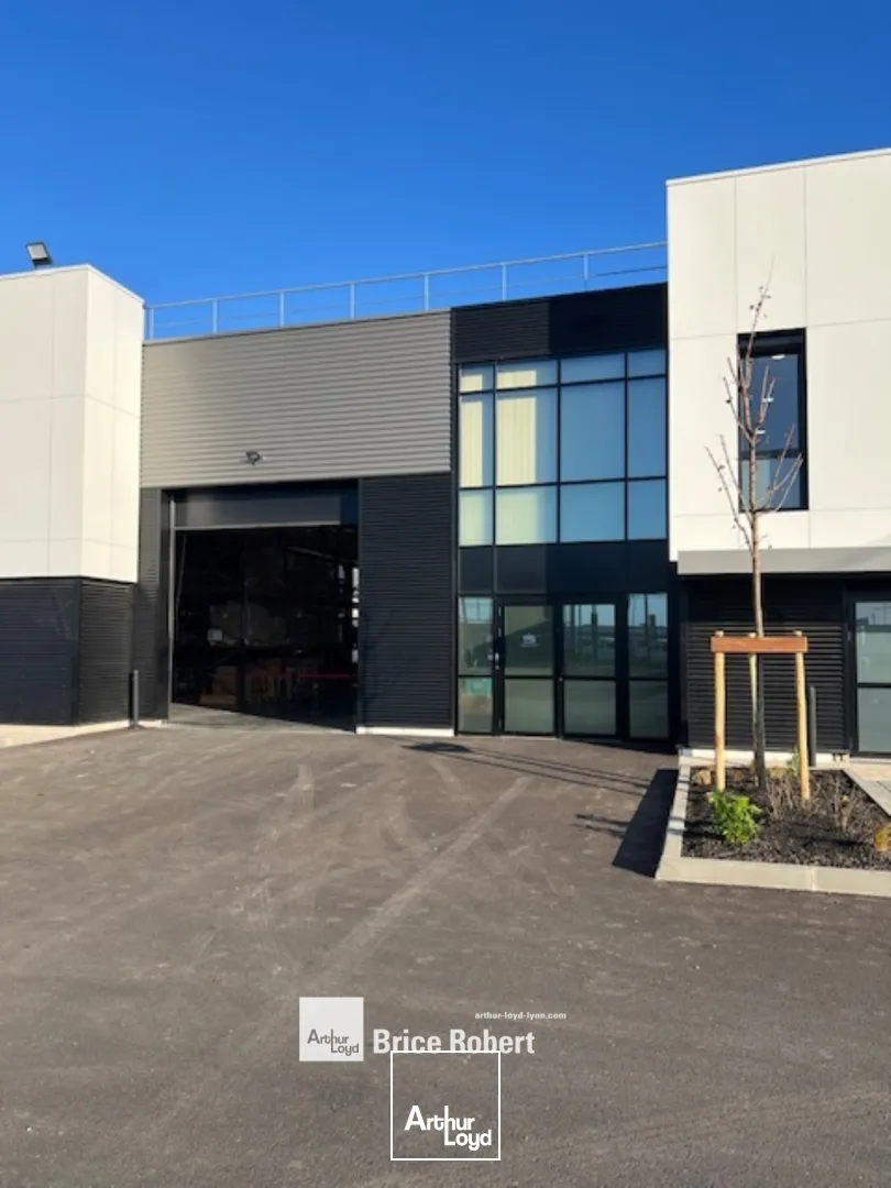 Cellules dans un Parc d'activités neuf - vente et location - Vaulx en Velin