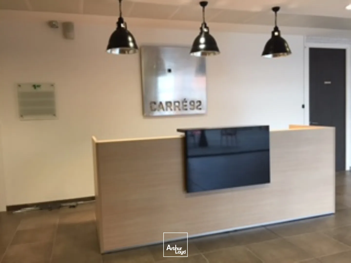 Bureaux neufs à louer à Gennevilliers - Nombreux parkings