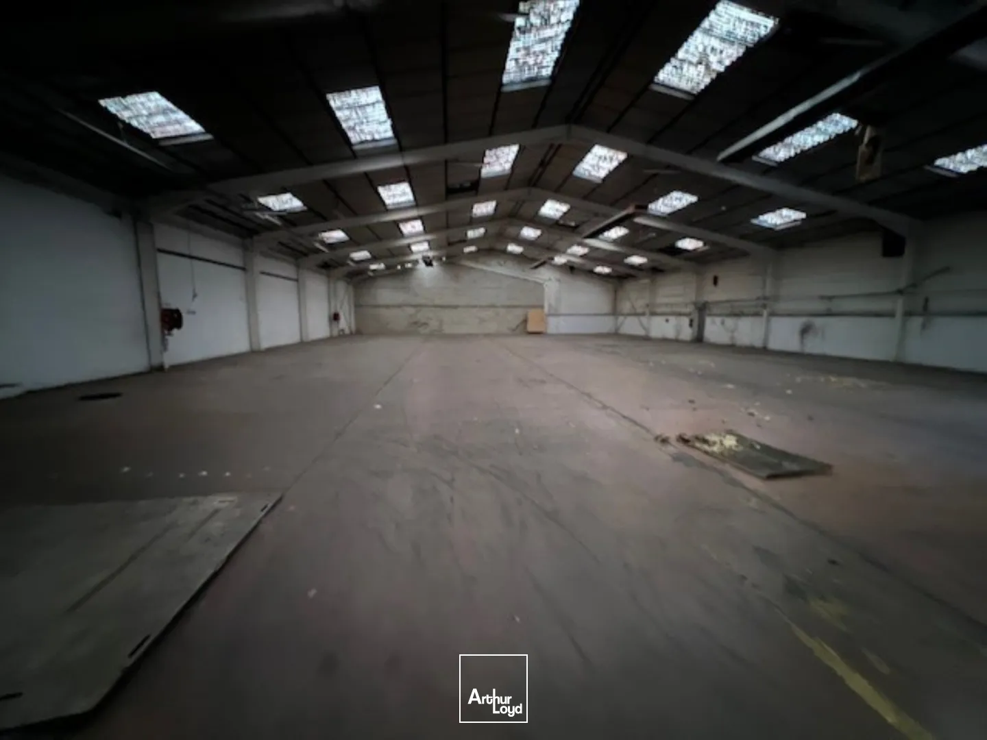 Locaux d'activité & Entrepôts - Vente - THIVERVAL GRIGNON - 78850 - 9374-9374 - 7582421