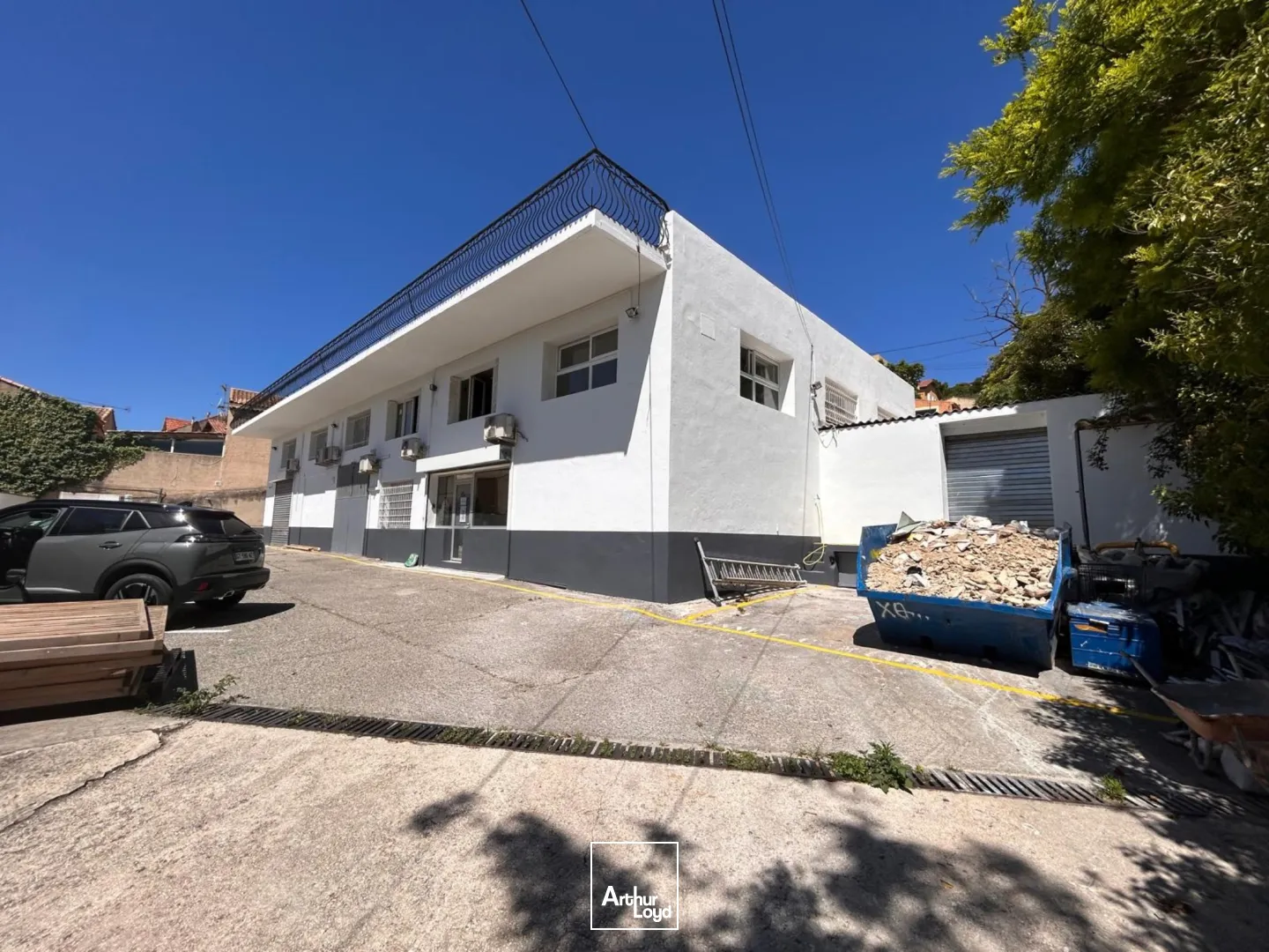 Locaux d'activité & Entrepôts - Vente - MARSEILLE - 13015 - 0-694.97 - 7582459