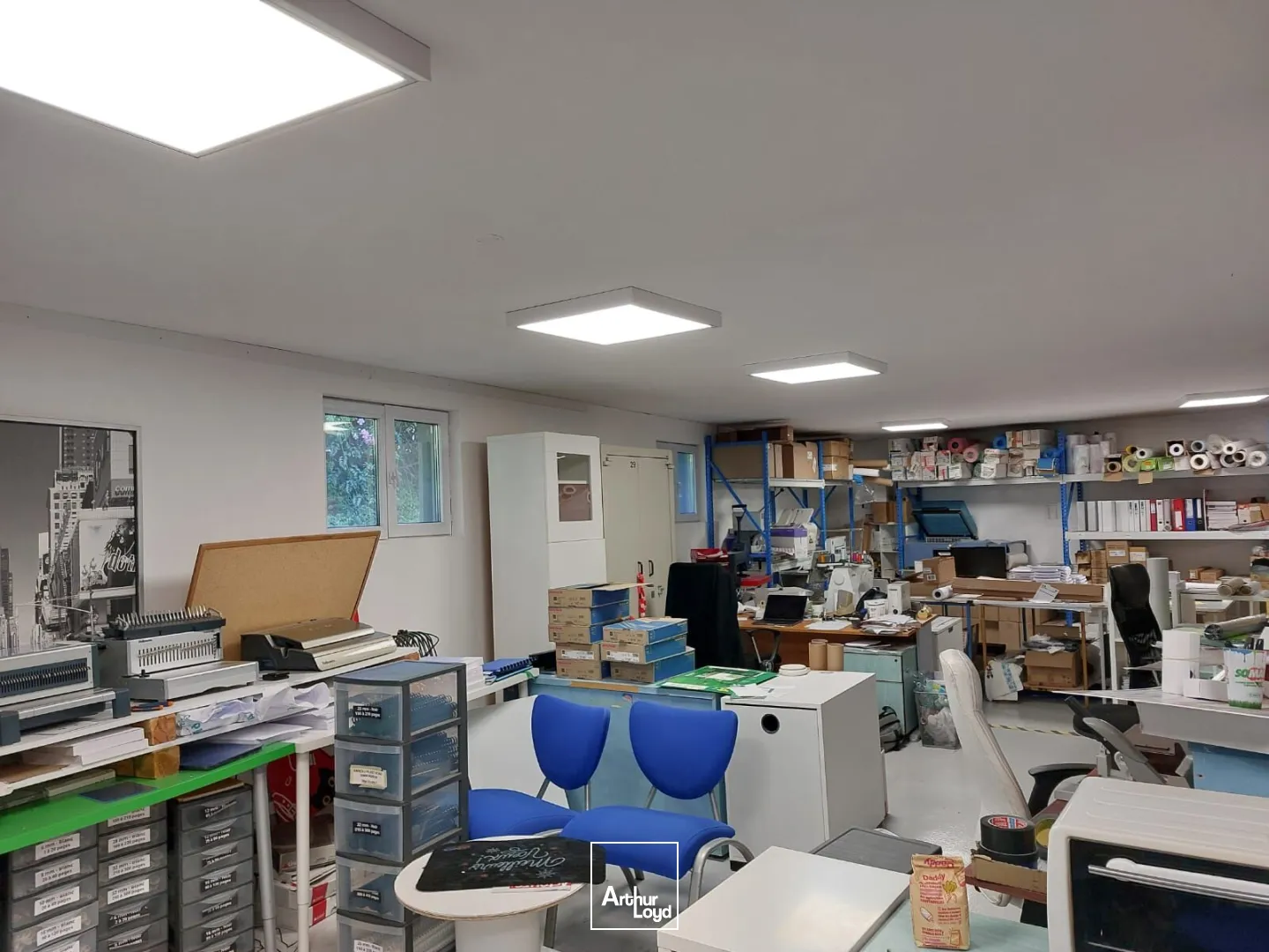 Local commercial/d'activités rénové à vendre ou à louer - Les Playes - La Seyne