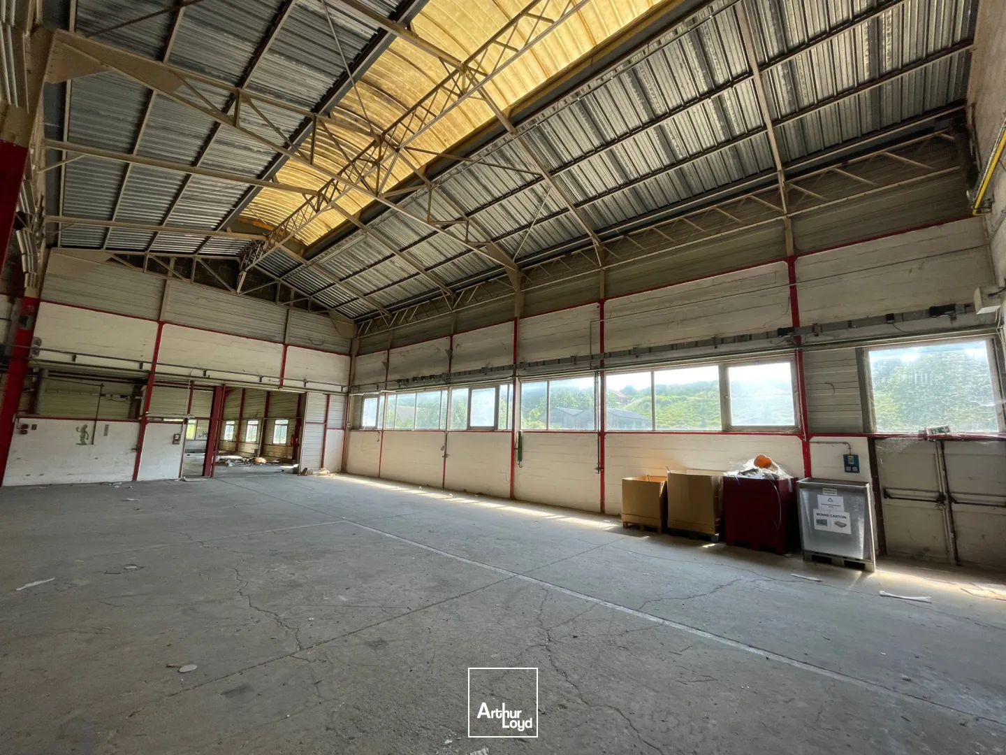 Locaux d'activité & Entrepôts - Vente - HIRSON - 02500 - 4486-4486 - 7582600