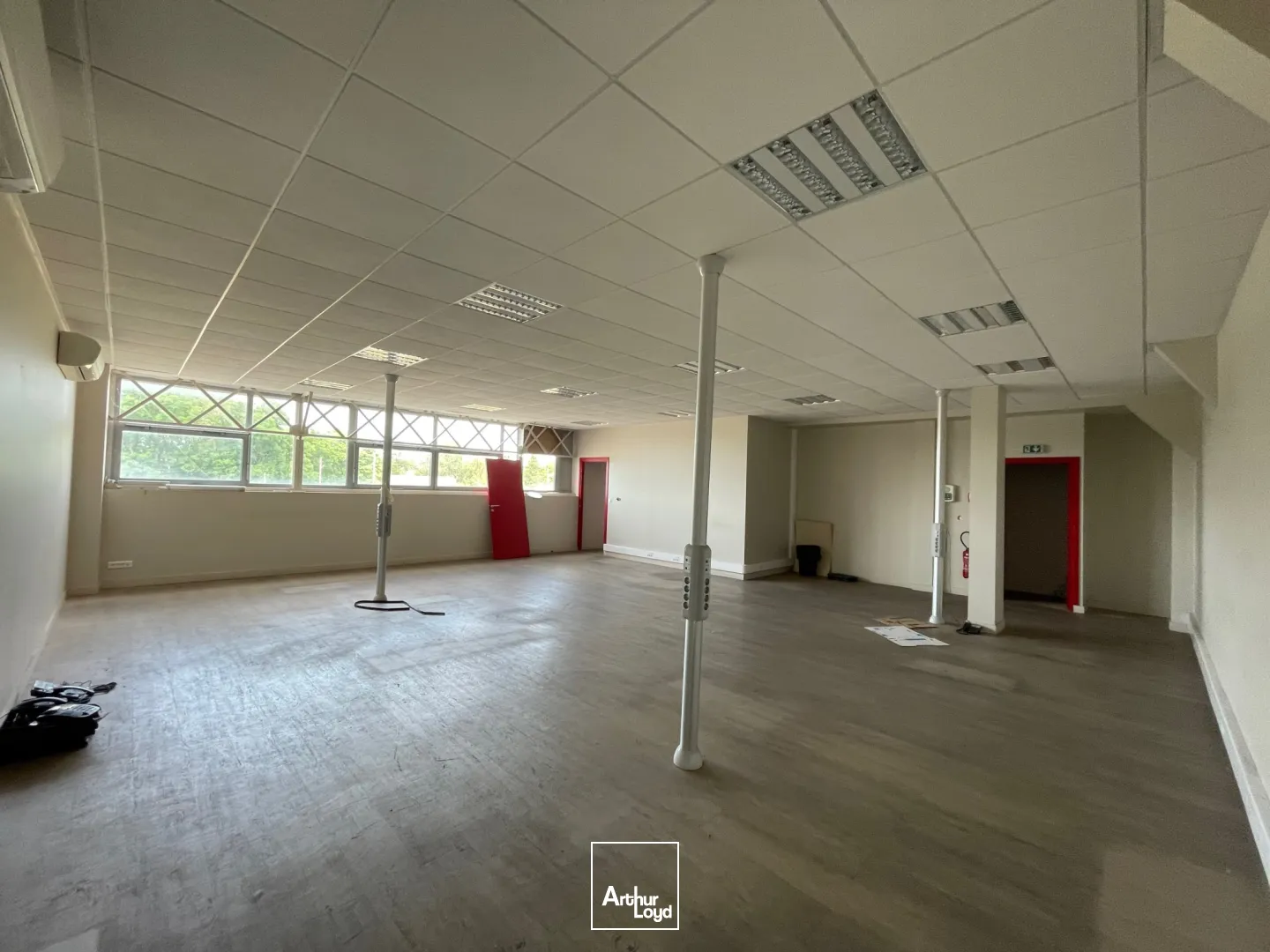 Locaux d'activité & Entrepôts - Vente - HIRSON - 02500 - 4486-4486 - 7582599