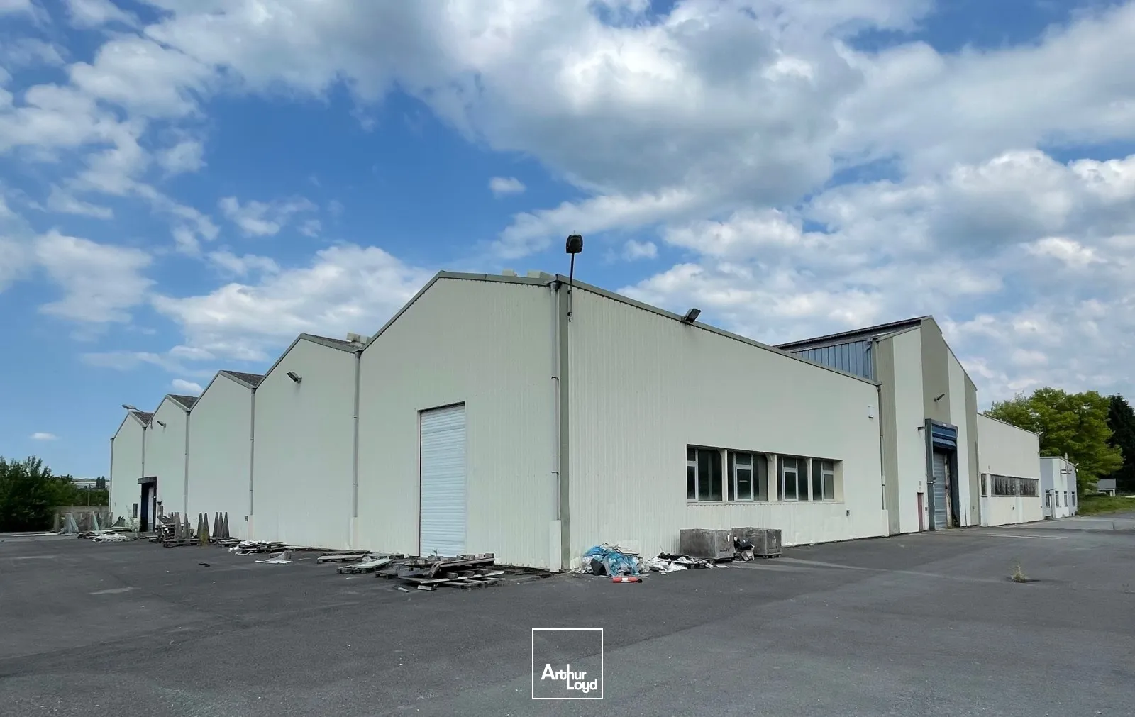 Locaux d'activité & Entrepôts - Vente - HIRSON - 02500 - 4486-4486 - 7582597