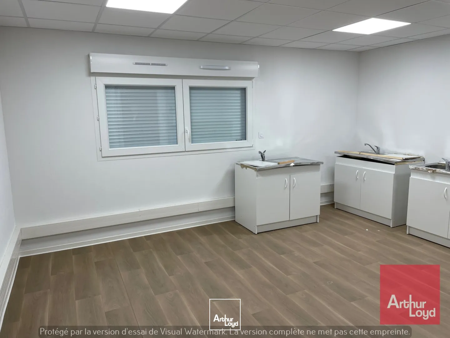 Bureaux à vendre - 63 m² - Caveirac (30)Idéal professions médicales ou paramédicales