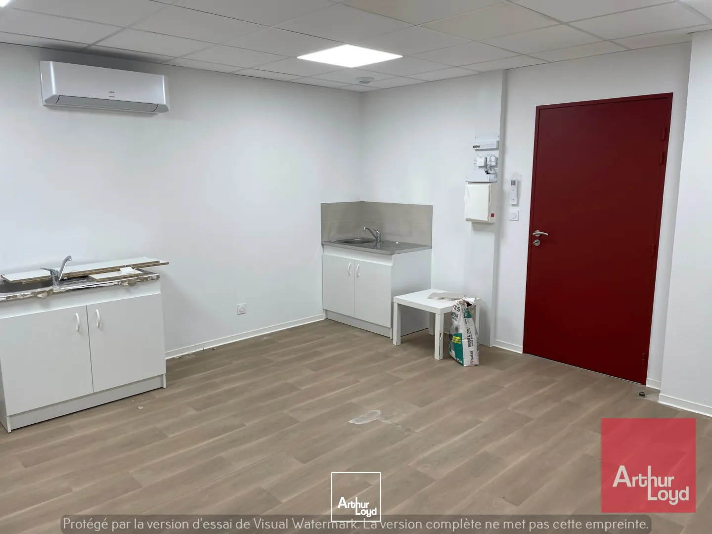 Bureaux à vendre - 63 m² - Caveirac (30)Idéal professions médicales ou paramédicales