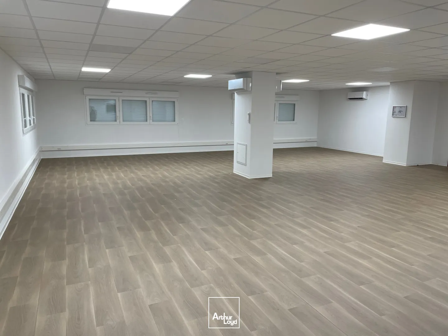 Bureaux à vendre - 63 m² - Caveirac (30)Idéal professions médicales ou paramédicales