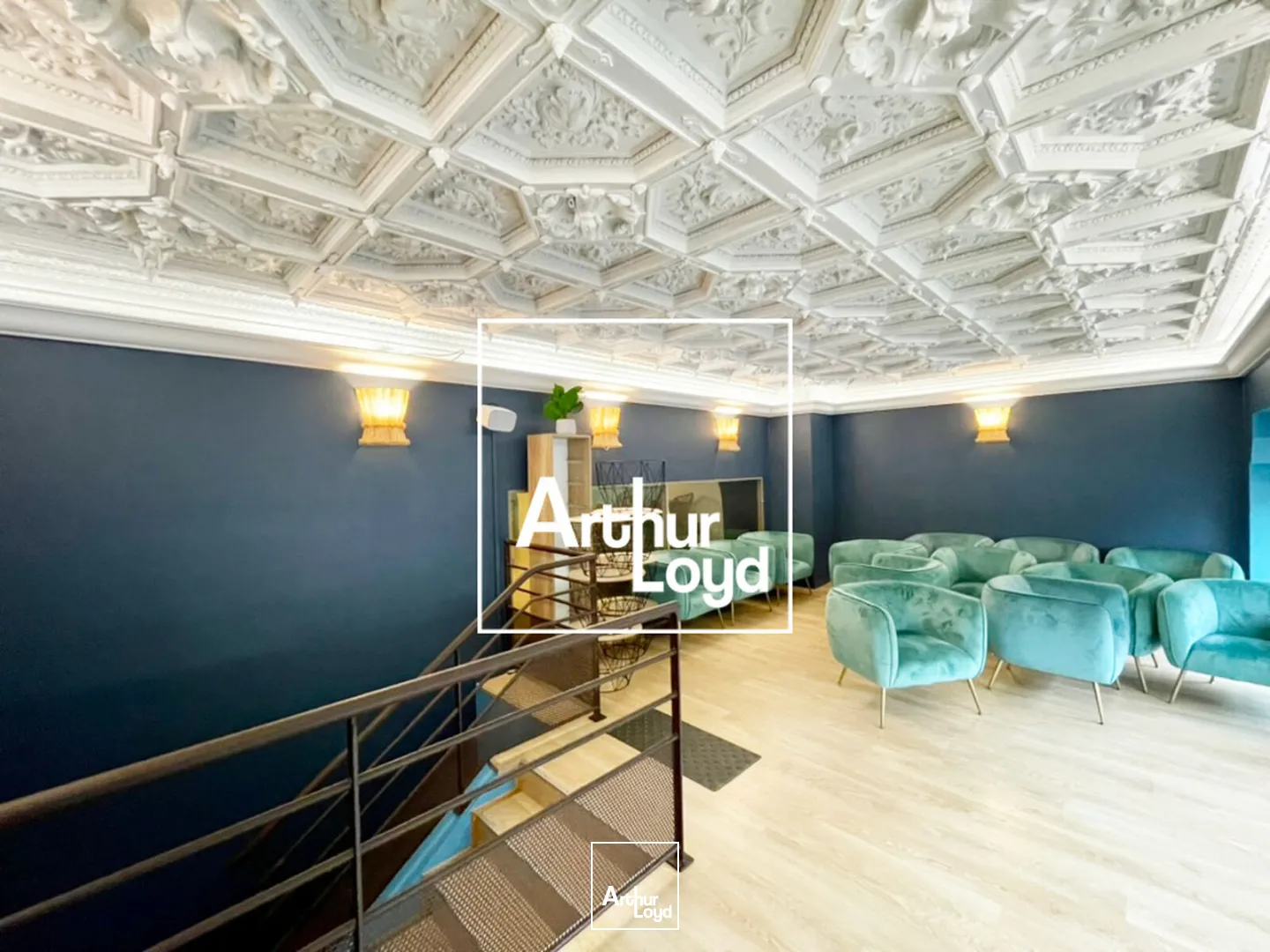 Emplacement n°1 - Très belle visibilité - Local commercial - Nîmes Centre-Ville / Proche Arènes