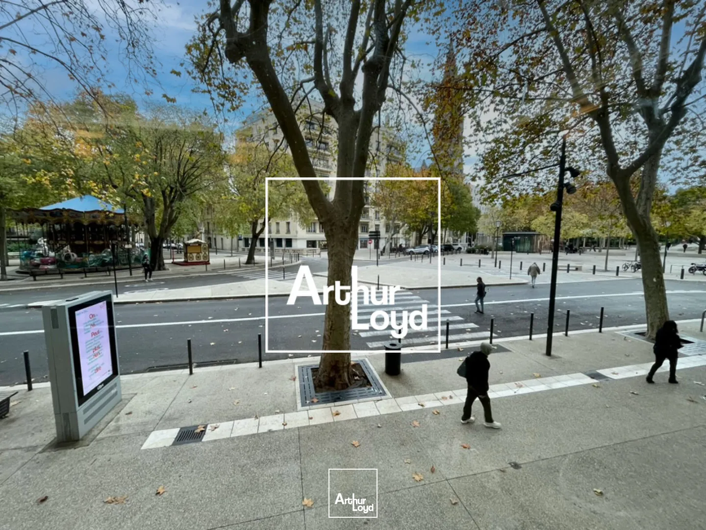 Emplacement n°1 - Très belle visibilité - Local commercial - Nîmes Centre-Ville / Proche Arènes