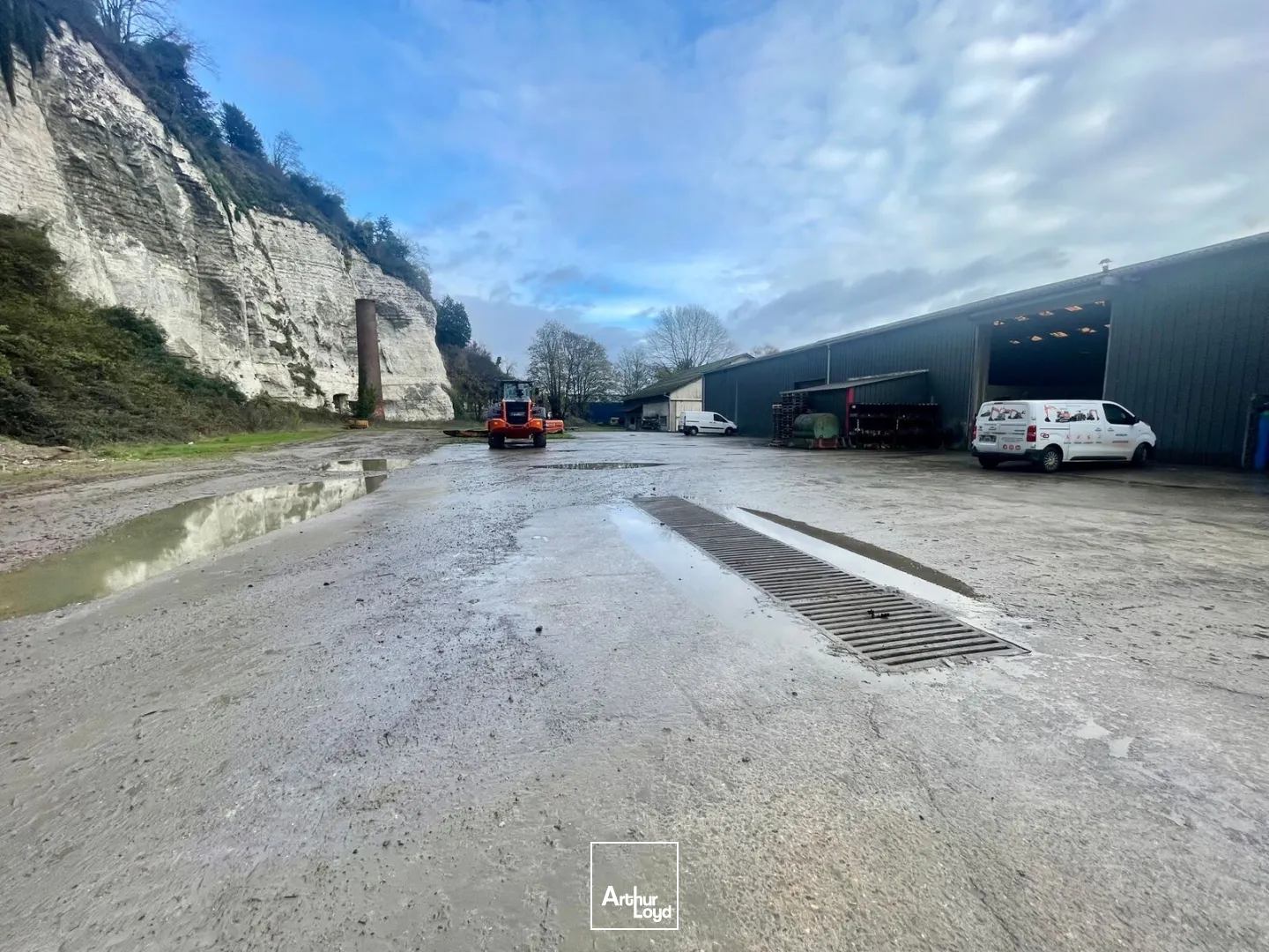 Locaux d'activité à vendre à CANTELEU 76380