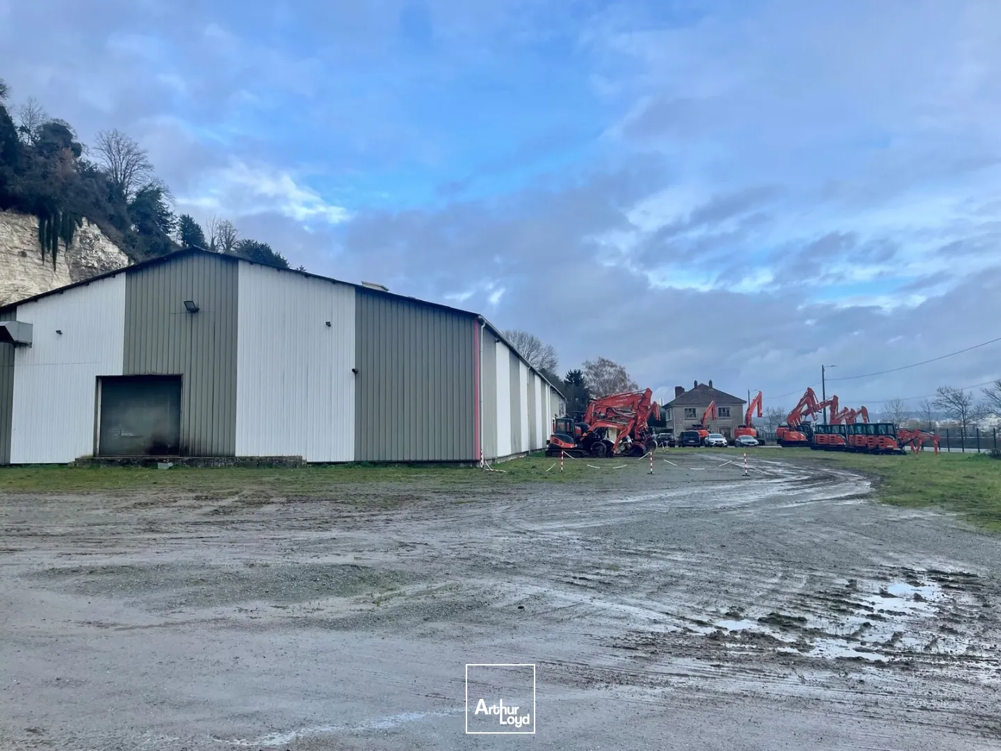 Locaux d'activité à vendre à CANTELEU 76380