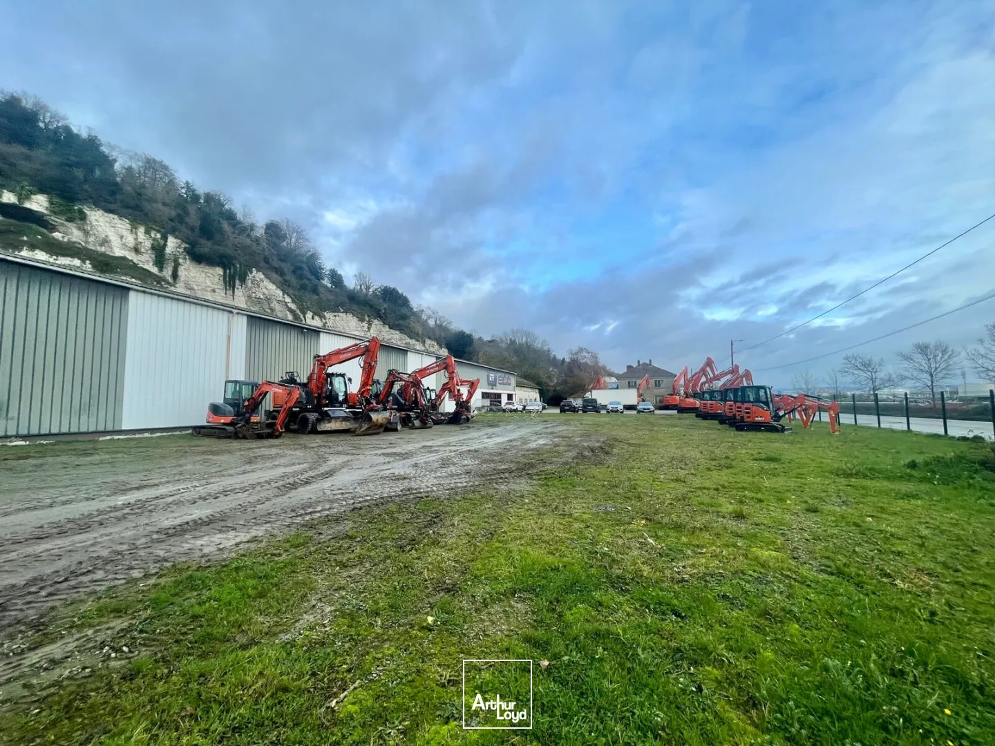 Locaux d'activité à vendre à CANTELEU 76380