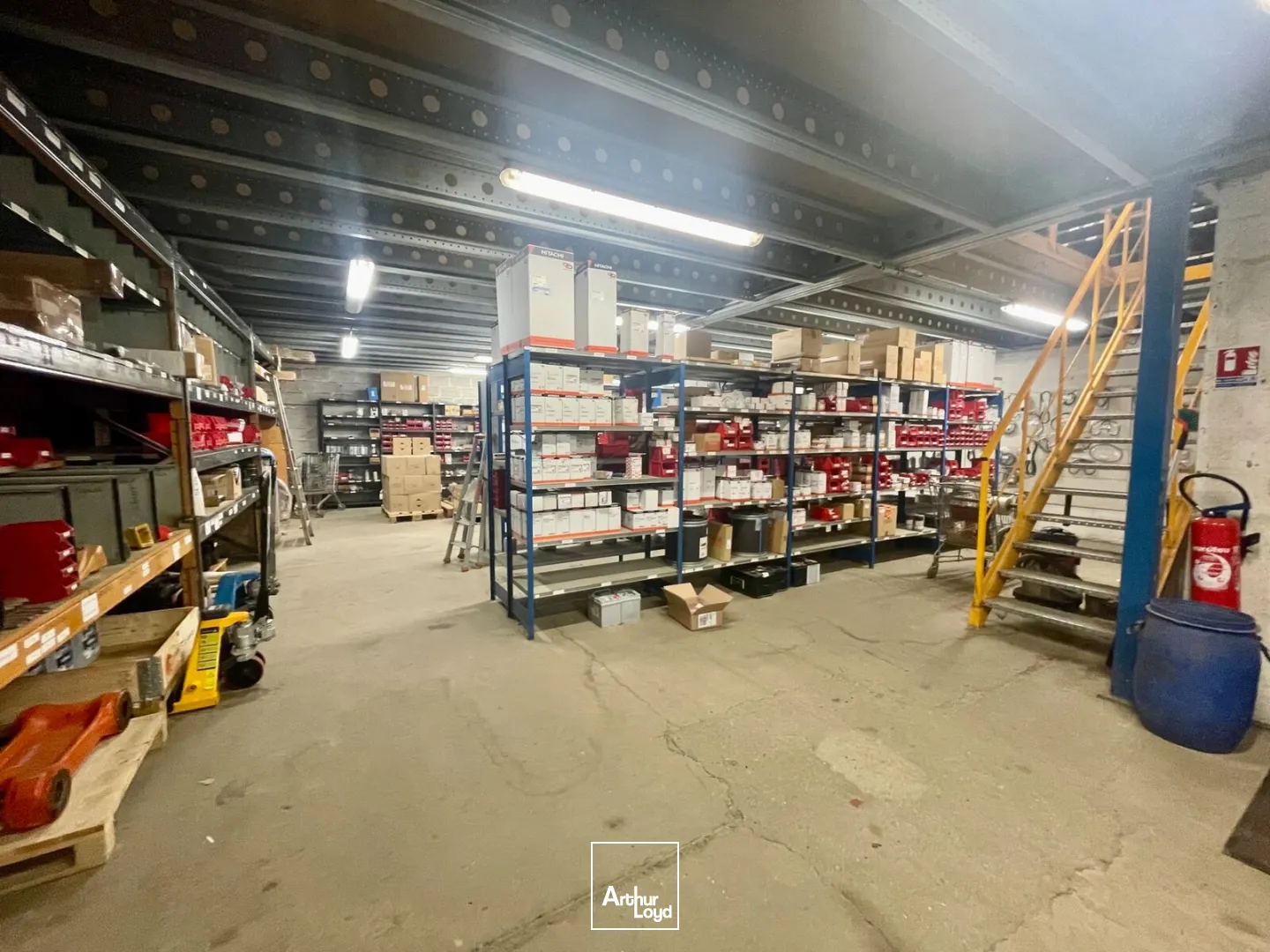 Locaux d'activité à vendre à CANTELEU 76380