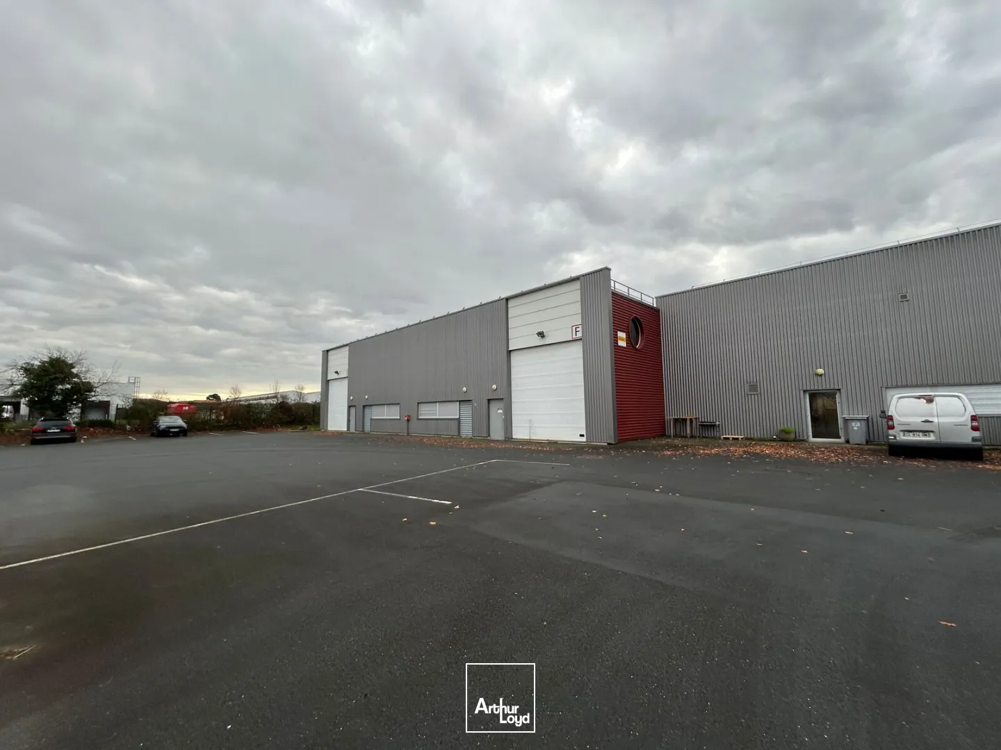 Bâtiment à louer aux Sorinières