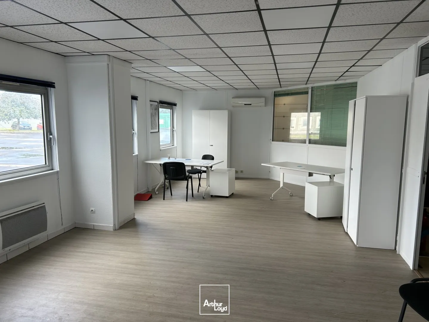 Entrepôt de 500m2 à louer sur le Centre régional de transport.