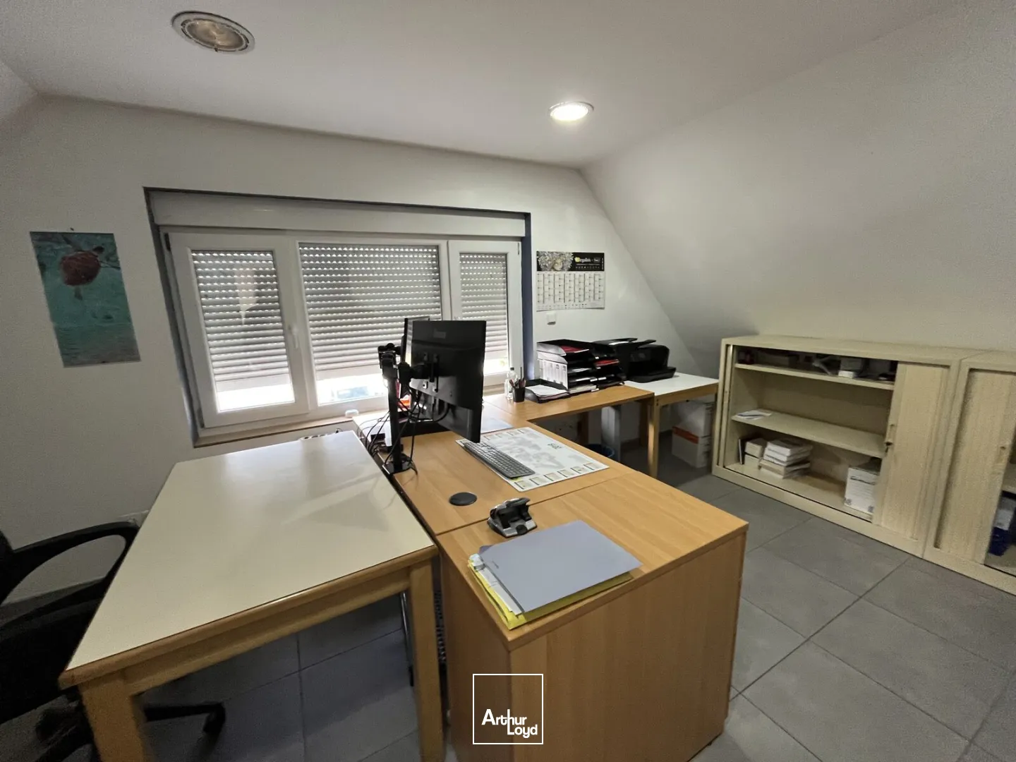 Entrepôt/Terrain à vendre sur le secteur de SAINT AMAND LES EAUX