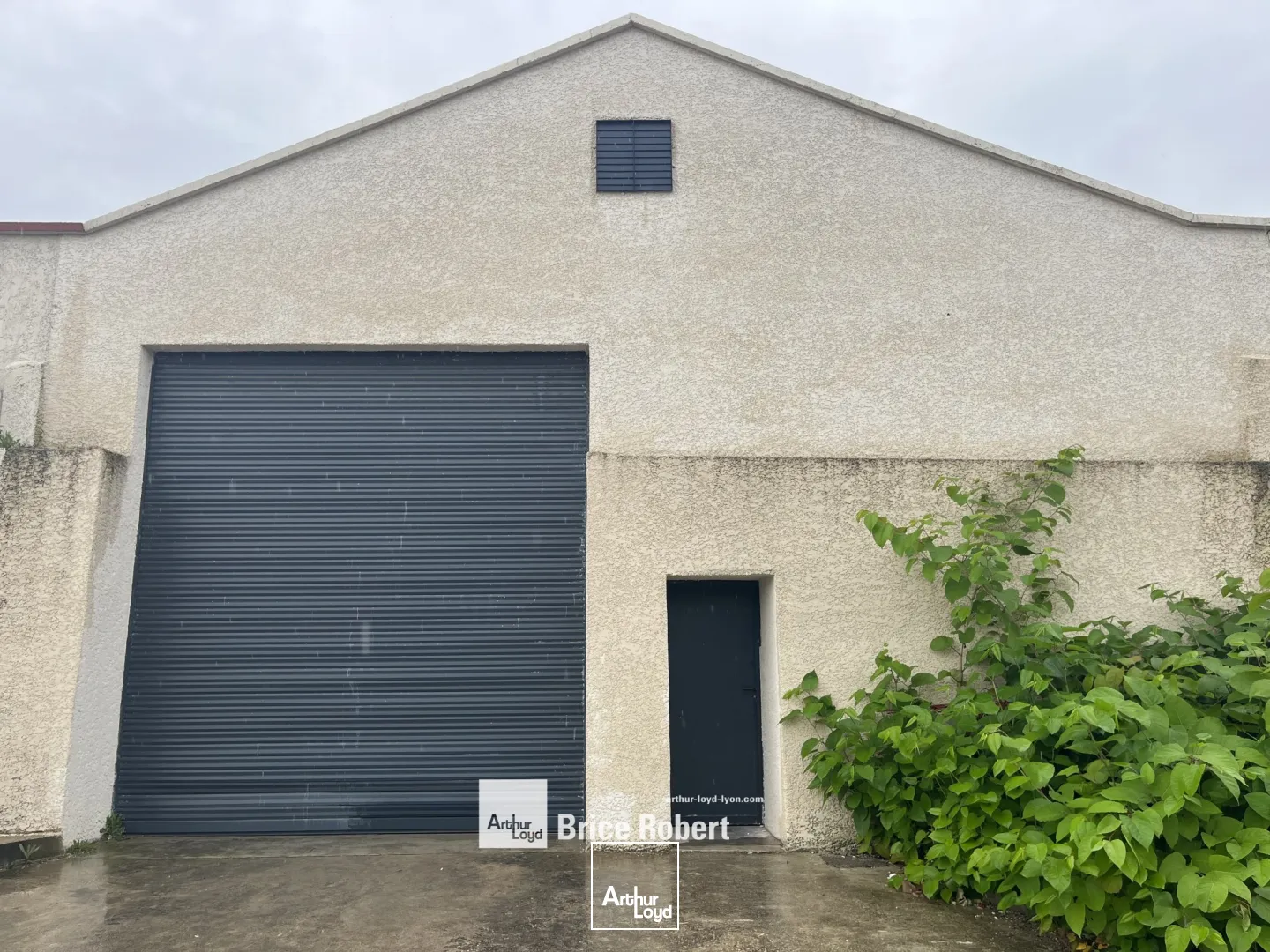 Locaux d'activités à louer à CHAVANOZ 38230